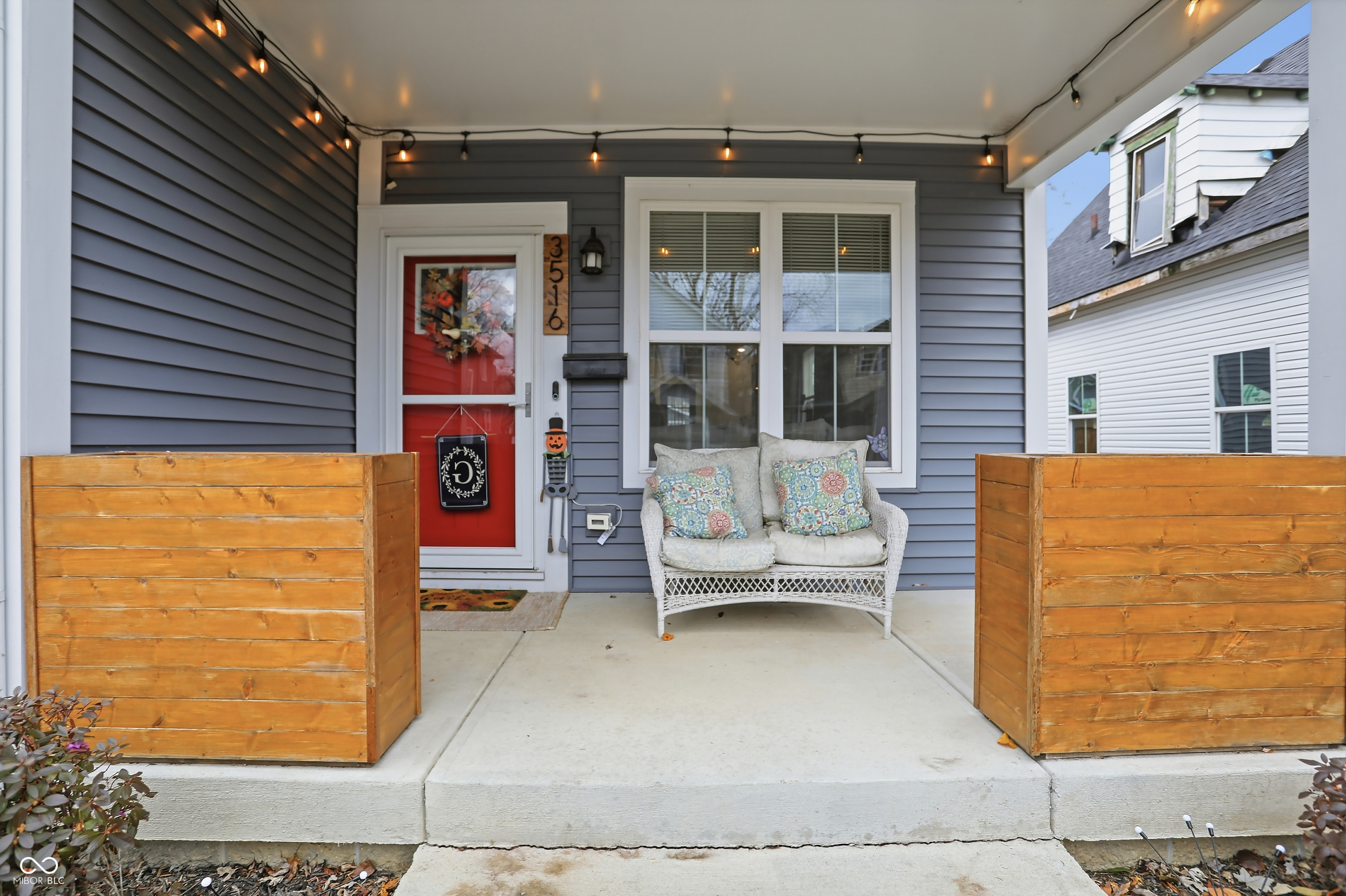 3516 N Kenwood Avenue