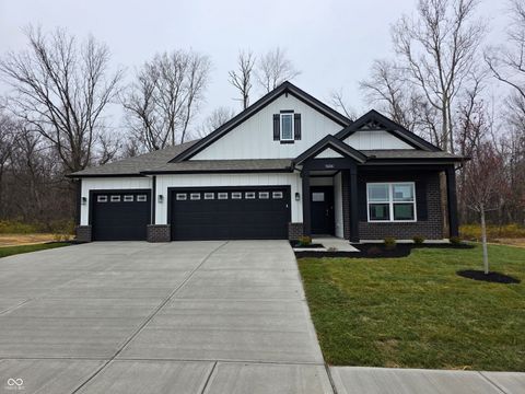 Photo of 5606 Marlowe Creek Lane, Clayton, IN 46118 (MLS # 22075187)