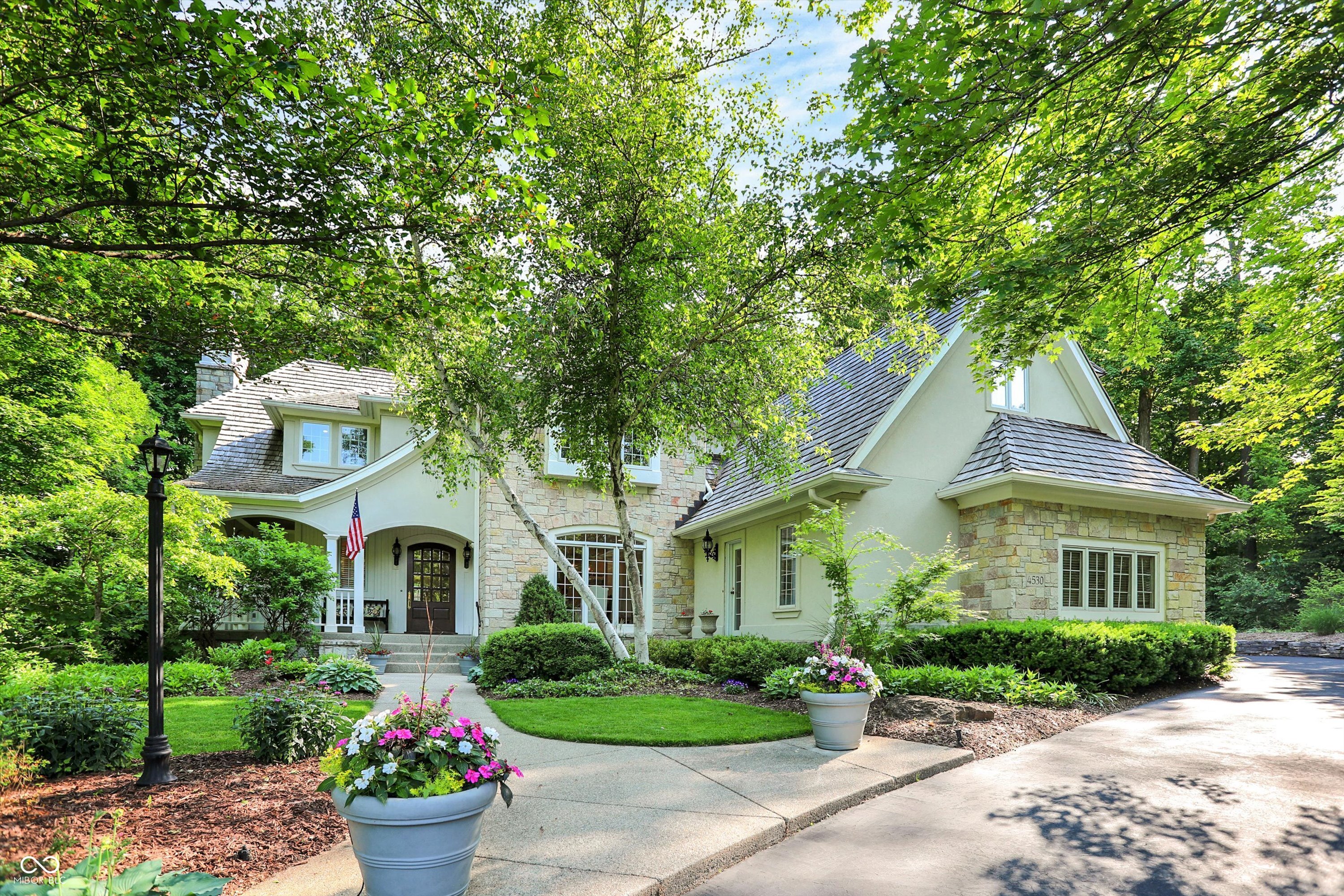 4530 Chase Oak Court