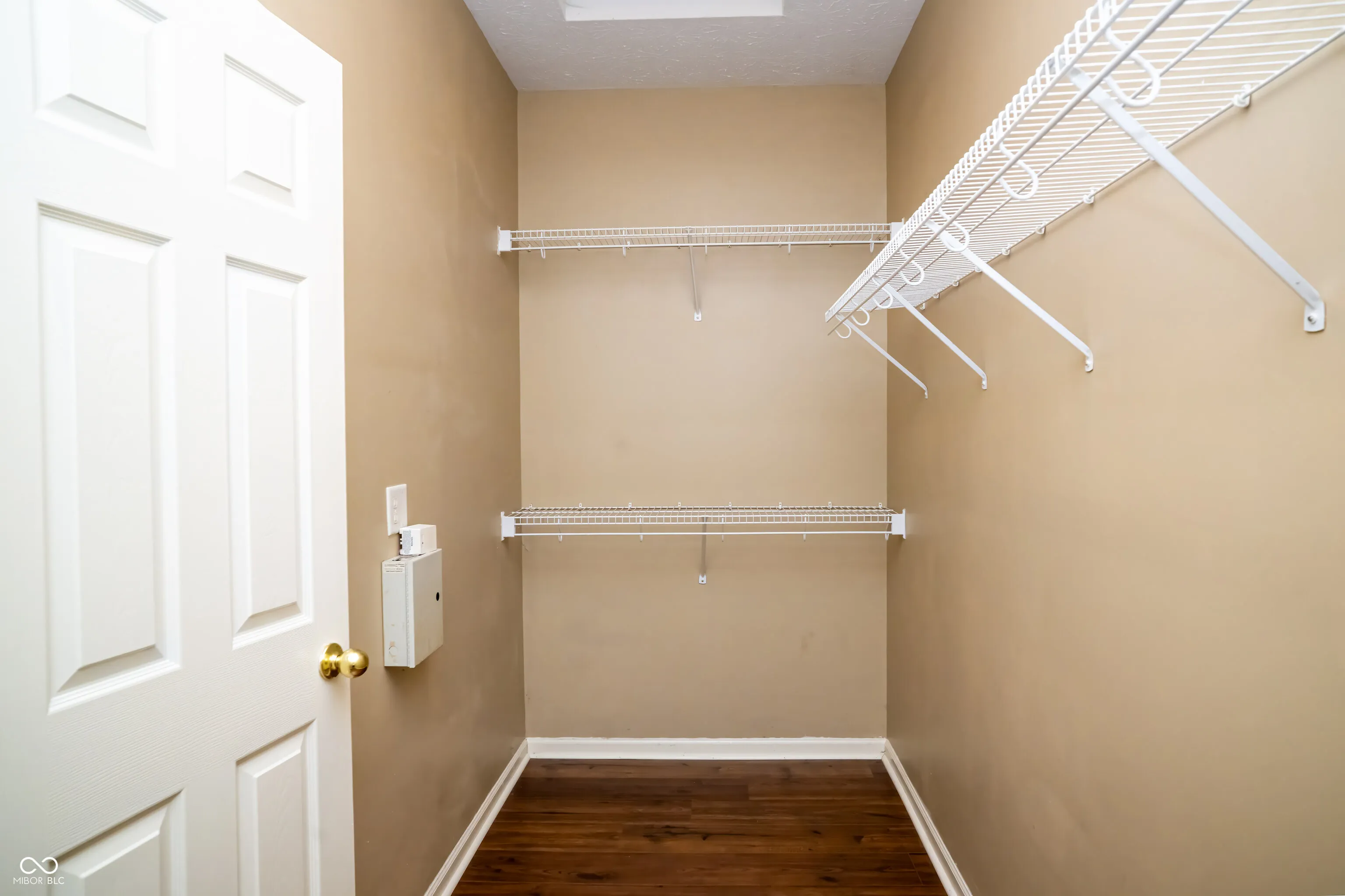 Indianapolis, Indiana 46221, United States, 3 Bedrooms Bedrooms, ,2 BathroomsBathrooms,Residential,Pending,34864