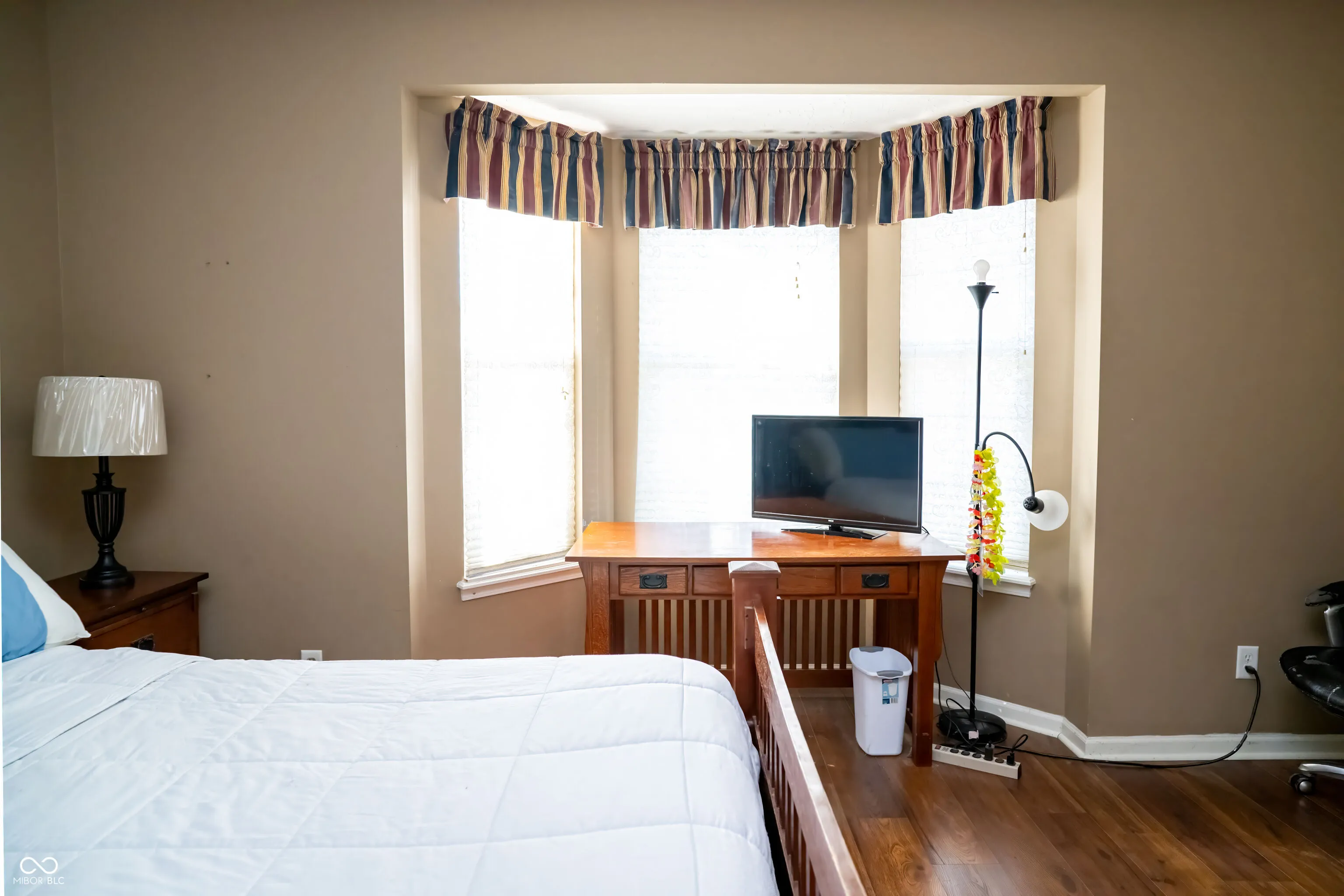 Indianapolis, Indiana 46221, United States, 3 Bedrooms Bedrooms, ,2 BathroomsBathrooms,Residential,Pending,34864