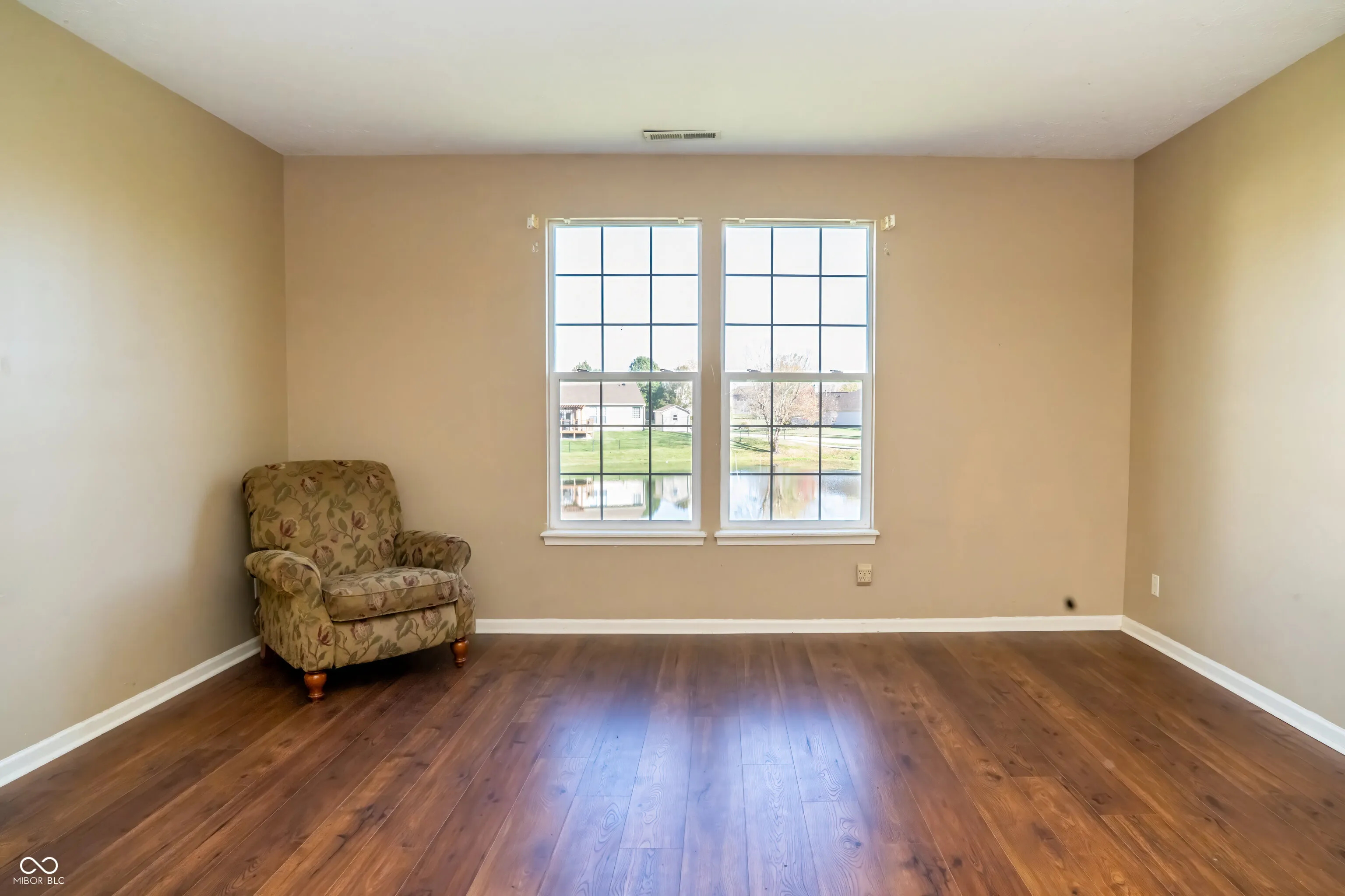 Indianapolis, Indiana 46221, United States, 3 Bedrooms Bedrooms, ,2 BathroomsBathrooms,Residential,Pending,34864