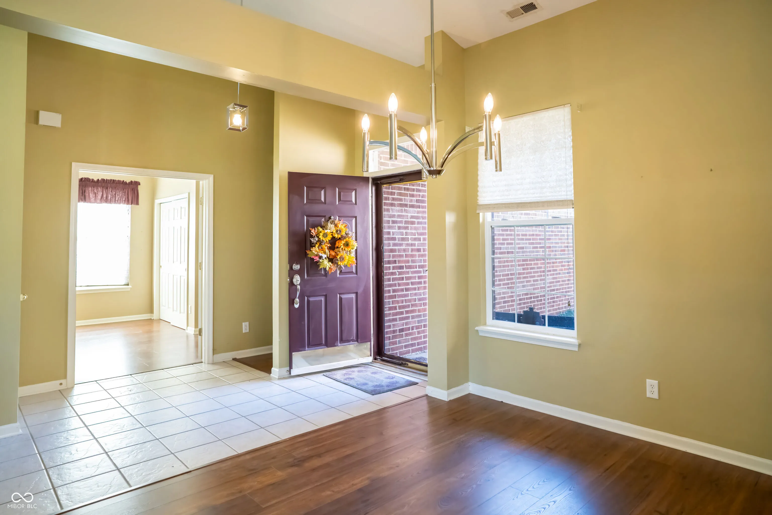 Indianapolis, Indiana 46221, United States, 3 Bedrooms Bedrooms, ,2 BathroomsBathrooms,Residential,Pending,34864