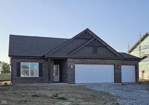 2572 Kingman Drive Whitestown IN 46075