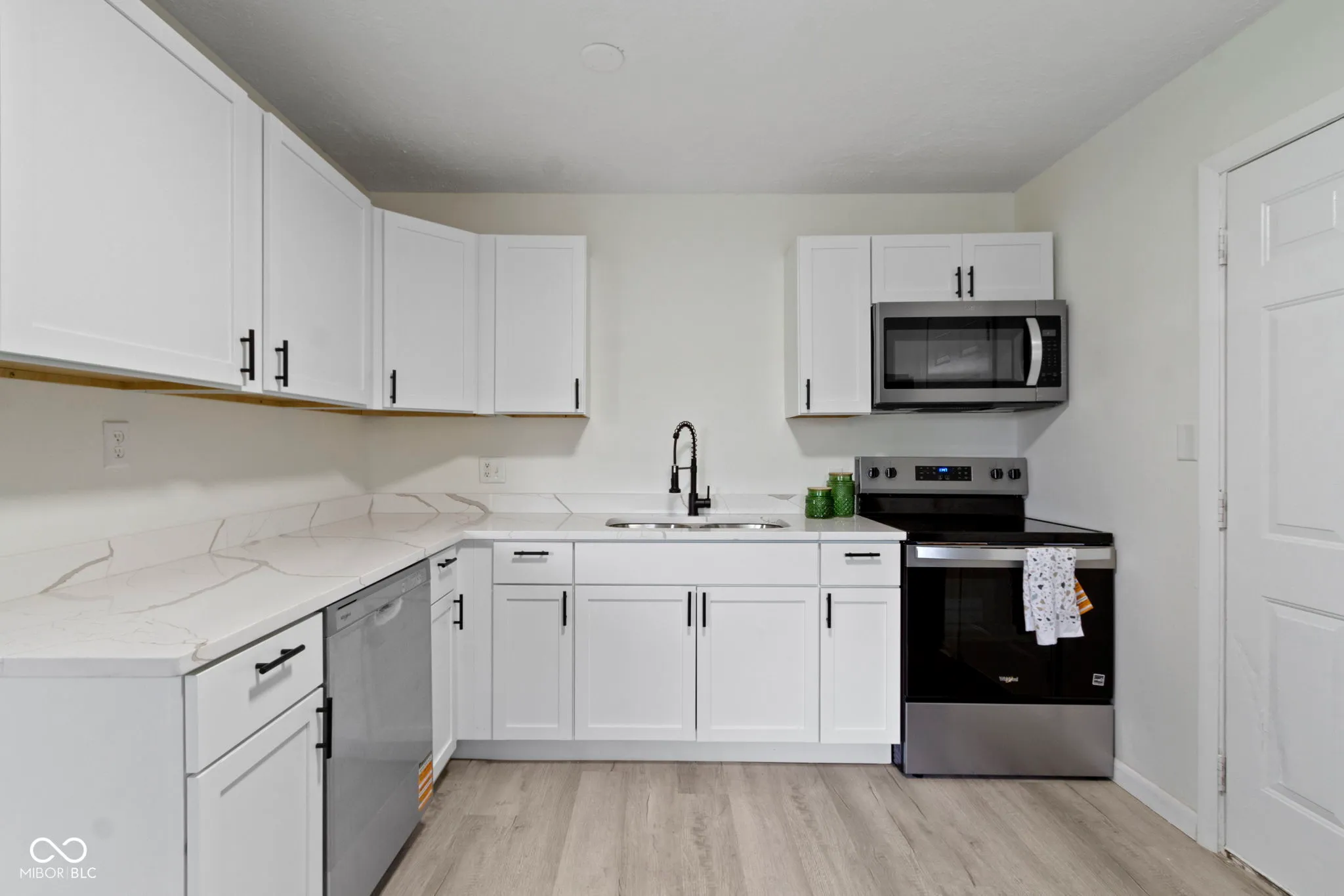 Indianapolis, Indiana 46226, United States, 4 Bedrooms Bedrooms, ,2 BathroomsBathrooms,Residential,Active,176031