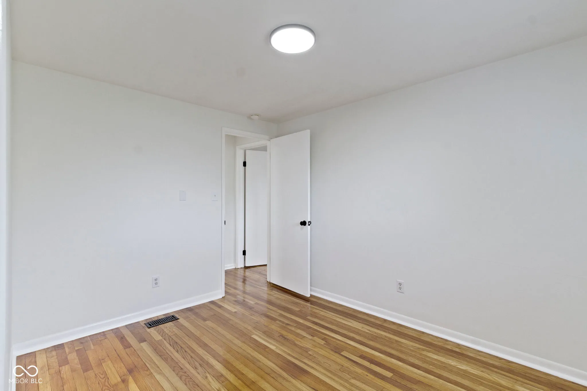 Indianapolis, Indiana 46226, United States, 4 Bedrooms Bedrooms, ,2 BathroomsBathrooms,Residential,Active,176031