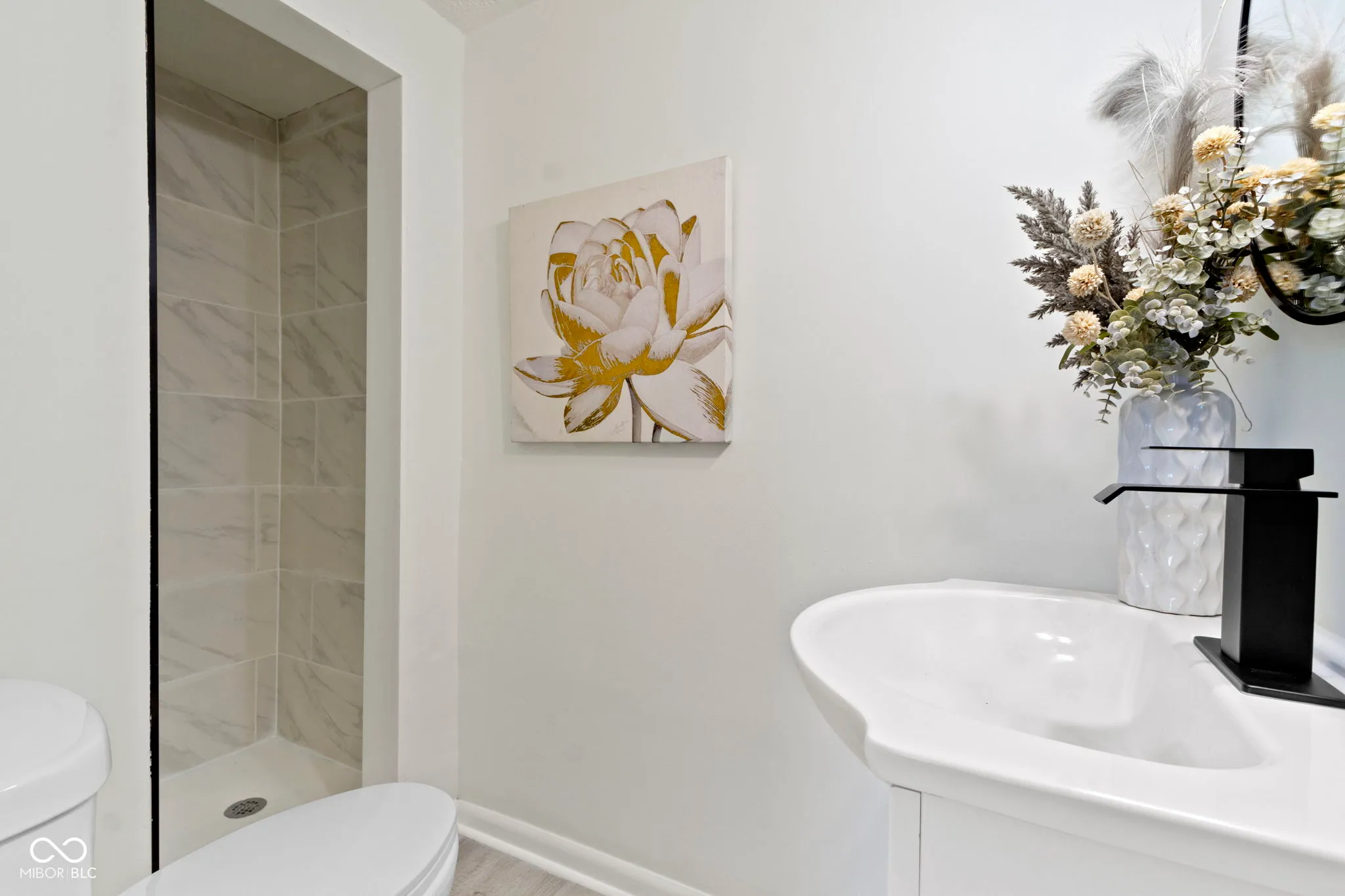 Indianapolis, Indiana 46226, United States, 4 Bedrooms Bedrooms, ,2 BathroomsBathrooms,Residential,Active,176031