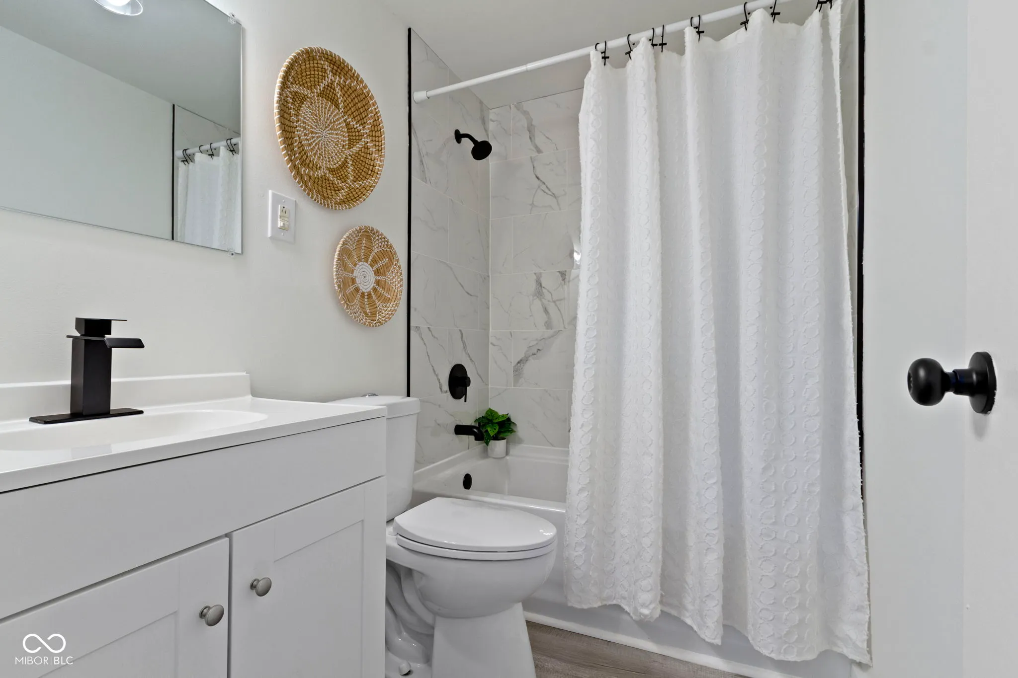 Indianapolis, Indiana 46226, United States, 4 Bedrooms Bedrooms, ,2 BathroomsBathrooms,Residential,Active,176031