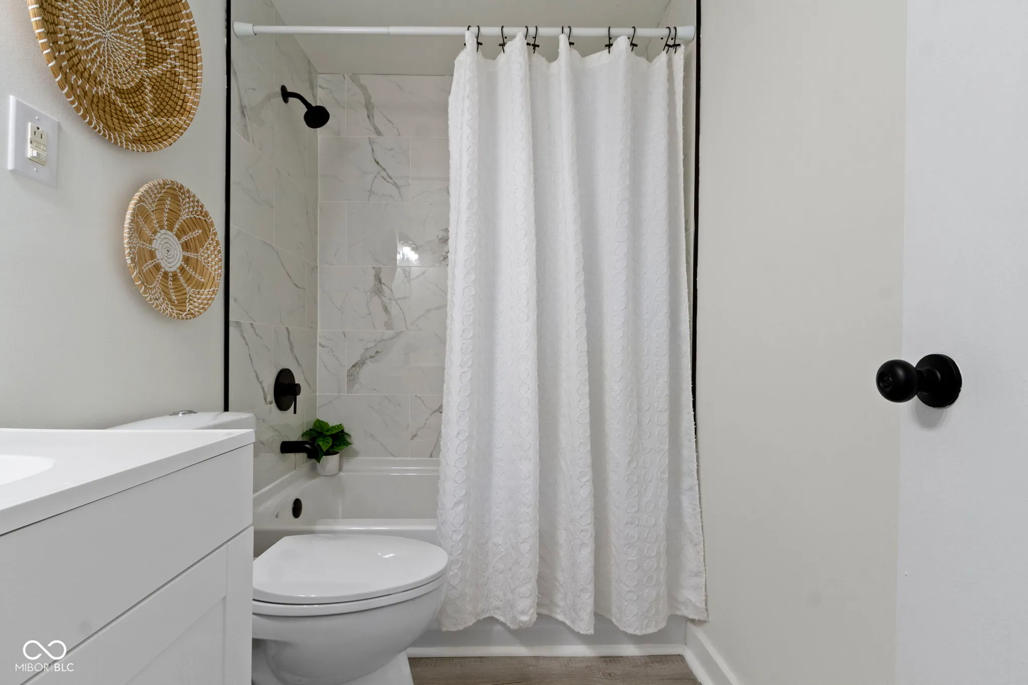 Indianapolis, Indiana 46226, United States, 4 Bedrooms Bedrooms, ,2 BathroomsBathrooms,Residential,Active,176031