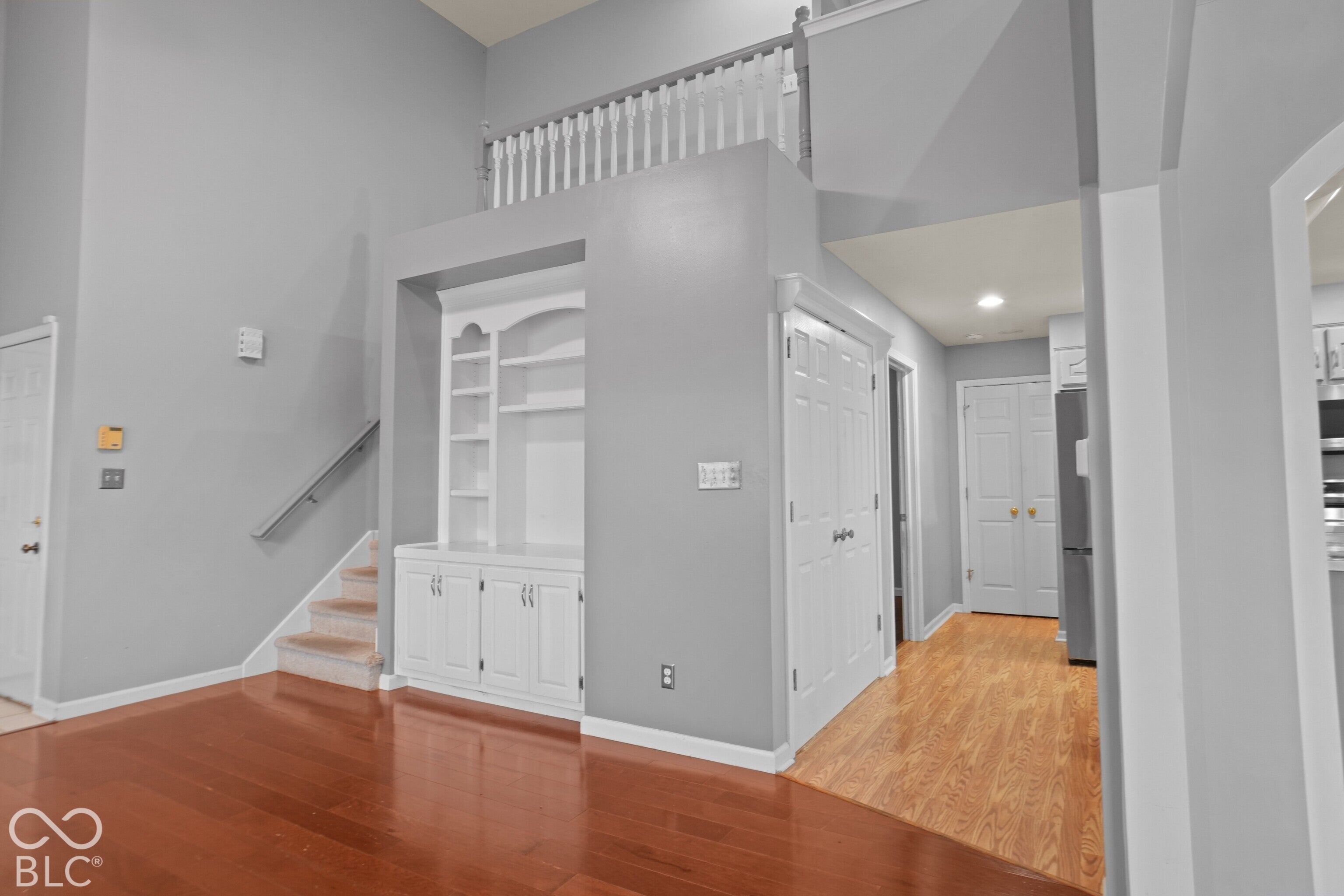 907 Amesbury Court