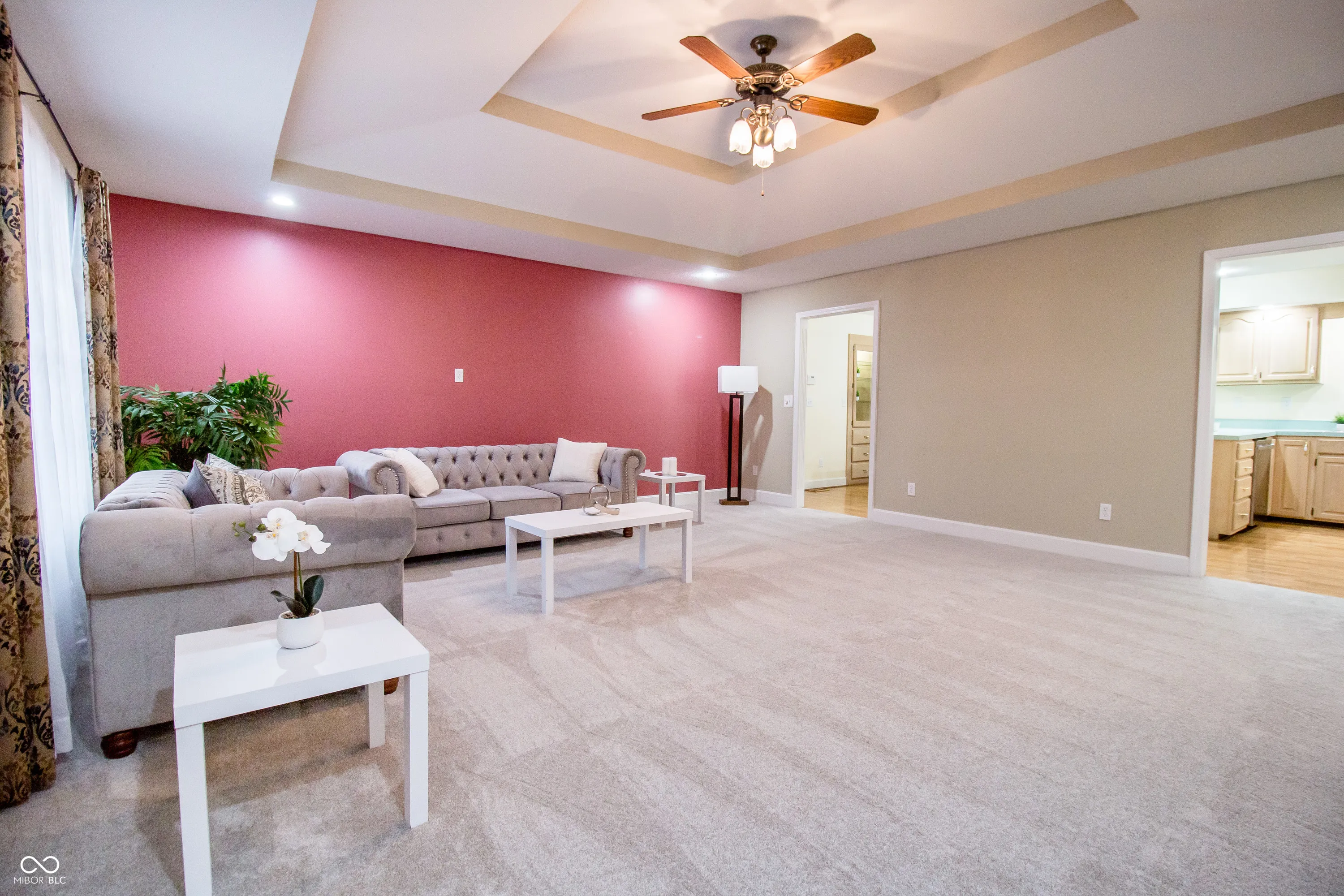 Scottsburg, Indiana 47170, United States, 3 Bedrooms Bedrooms, ,3 BathroomsBathrooms,Residential,Pending,11401