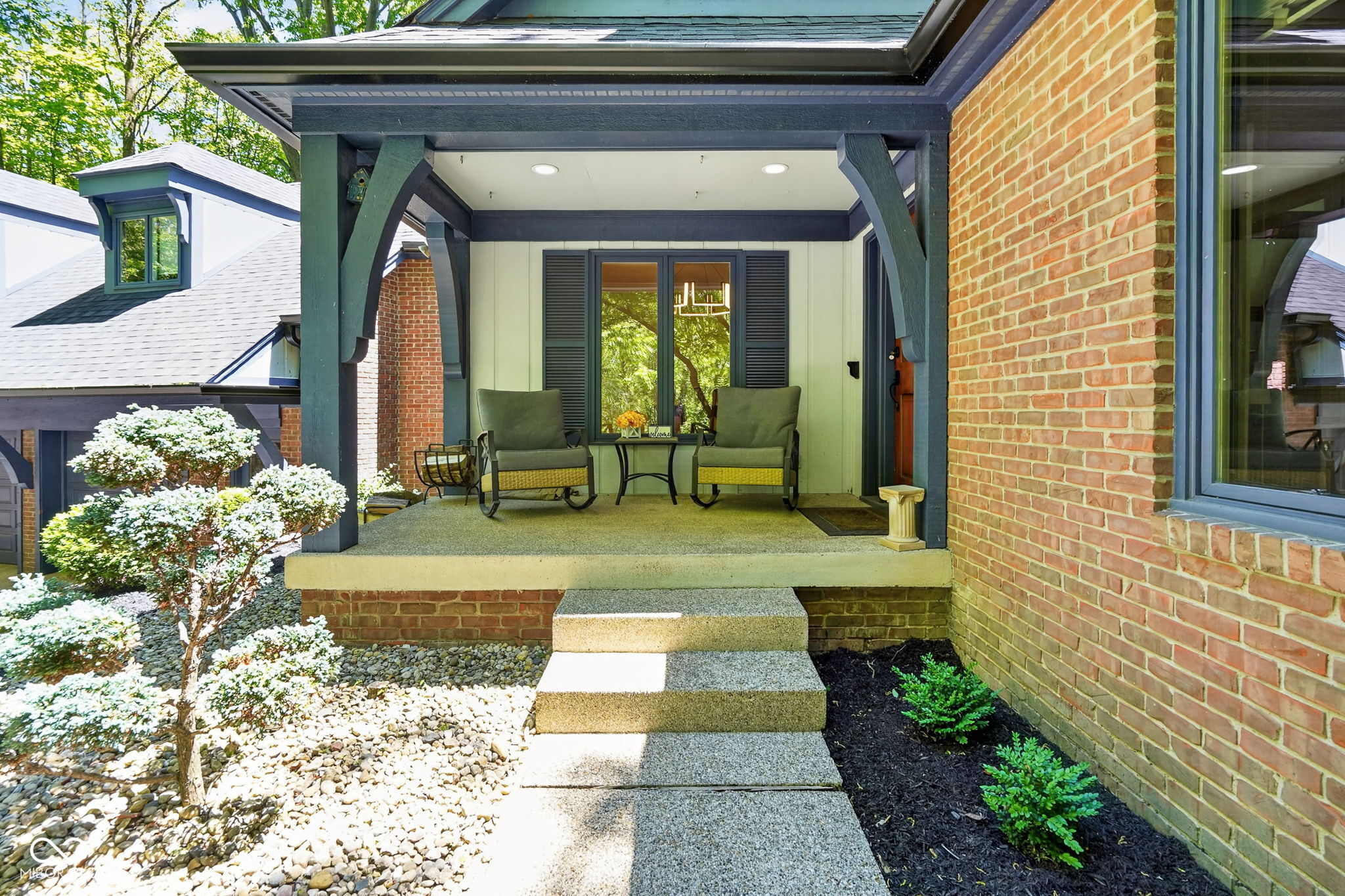 845 Sugarbush Ridge