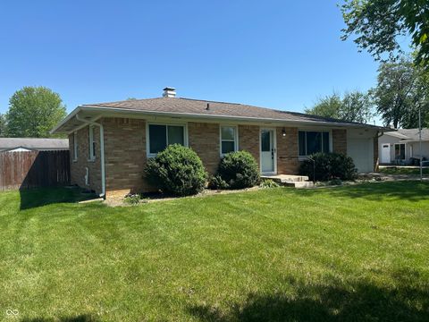 Photo of 525 Sunset Boulevard, Greenwood, IN 46142 (MLS # 22097569)