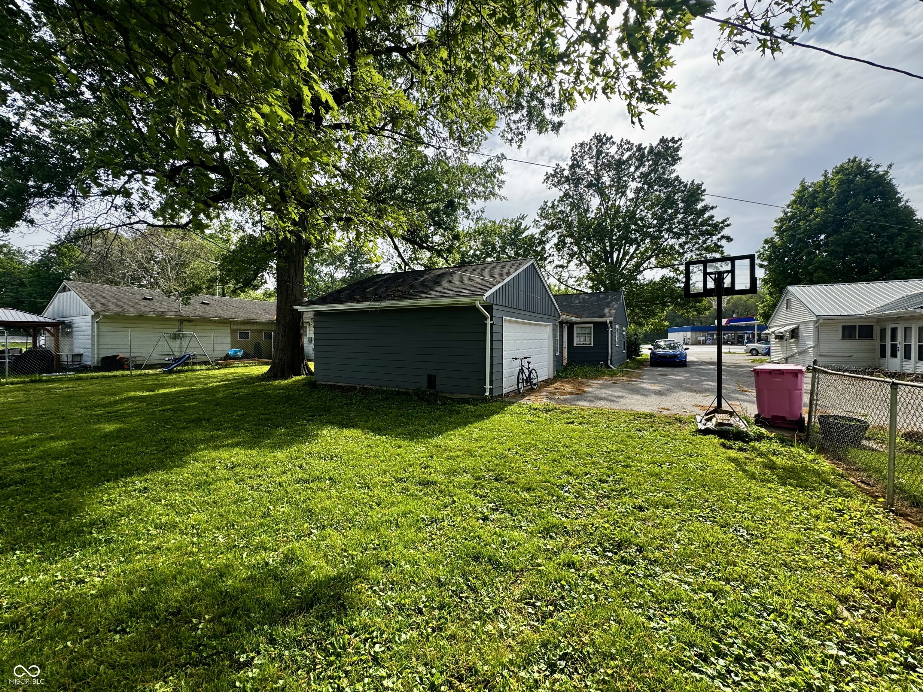 306 Waynetown Road