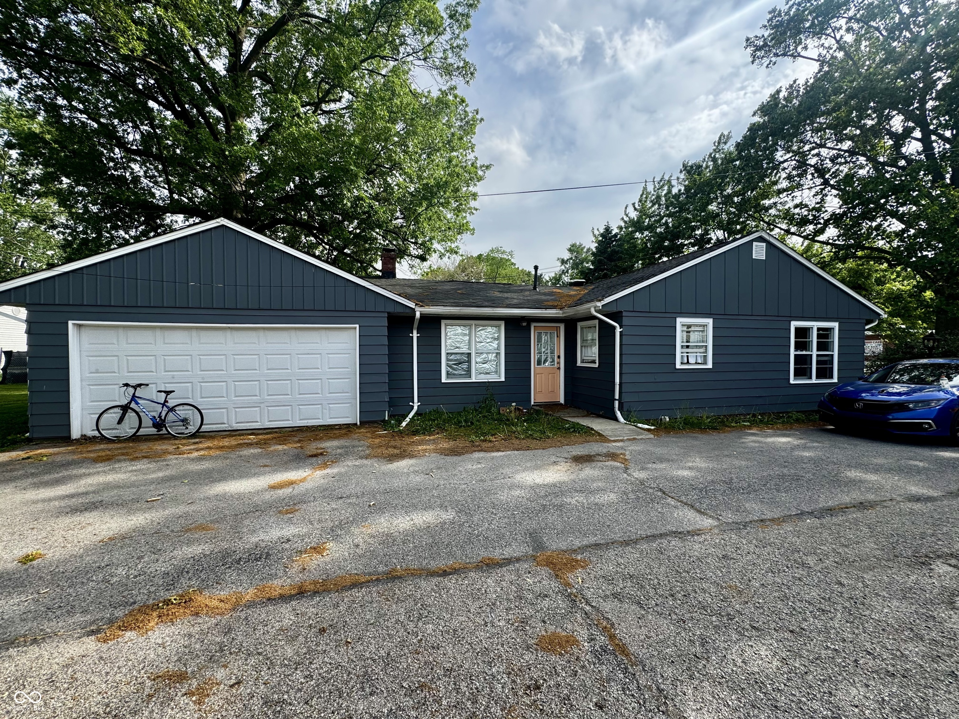 306 Waynetown Road