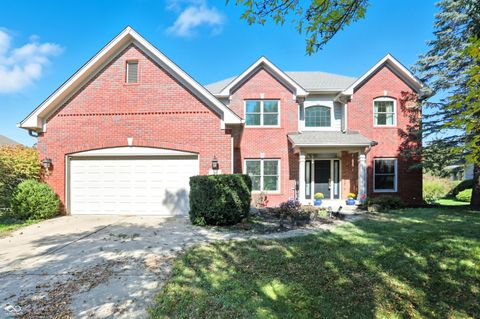Photo of 4030 Brockton Manor North Drive N, Greenwood, IN 46143 (MLS # 22098858)