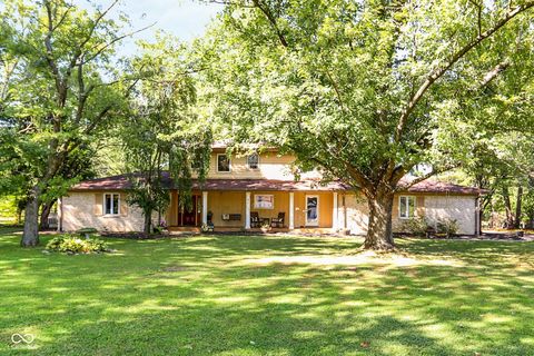 Photo of 3610 Tara Court, Carmel, IN 46074 (MLS # 22061206)