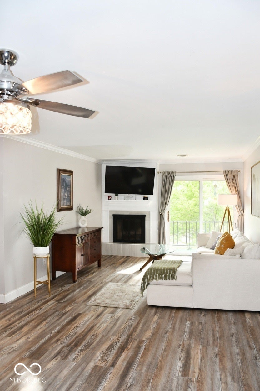 1715 Homan Drive 301