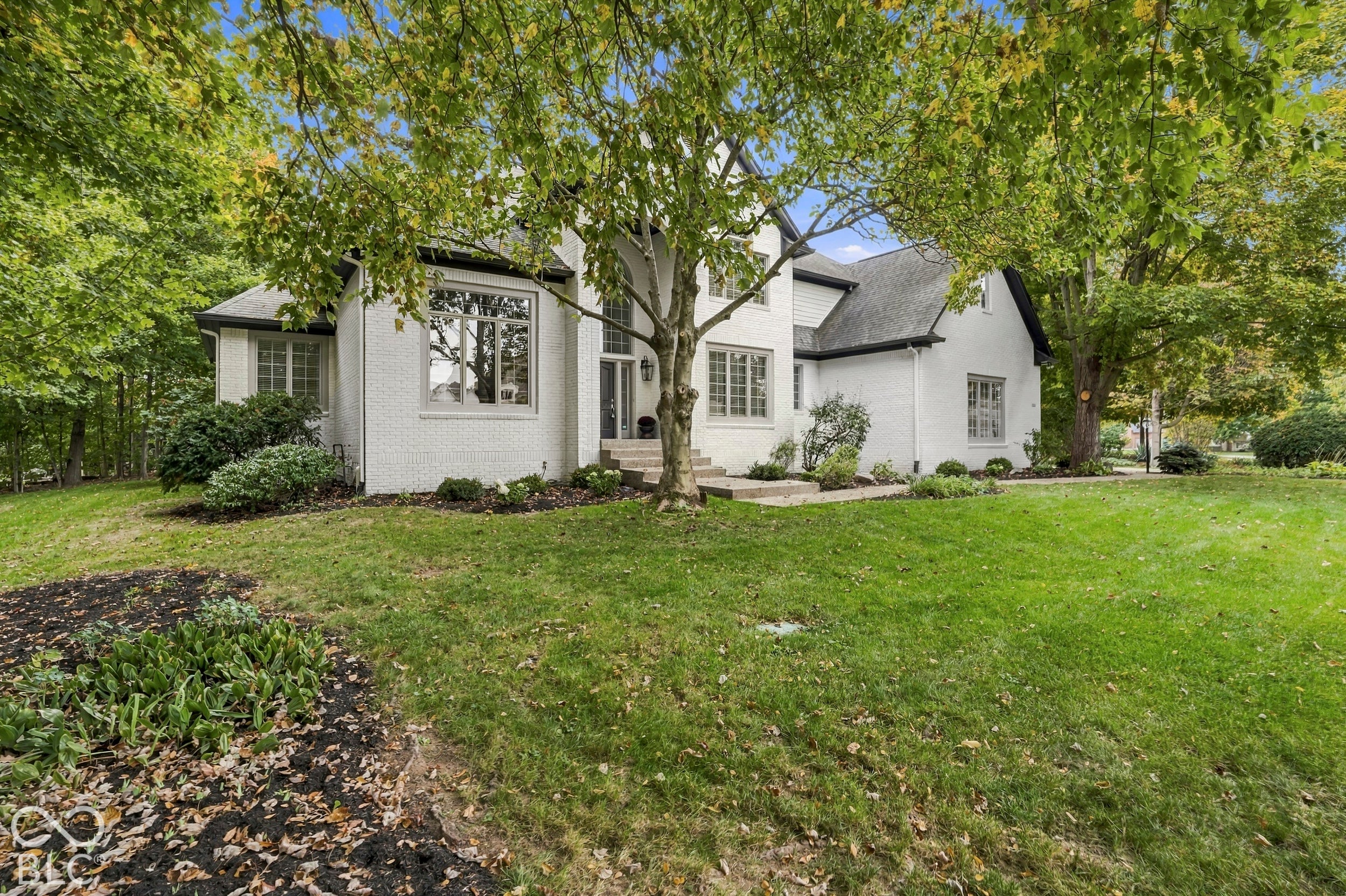 12221 Woods Bay Place