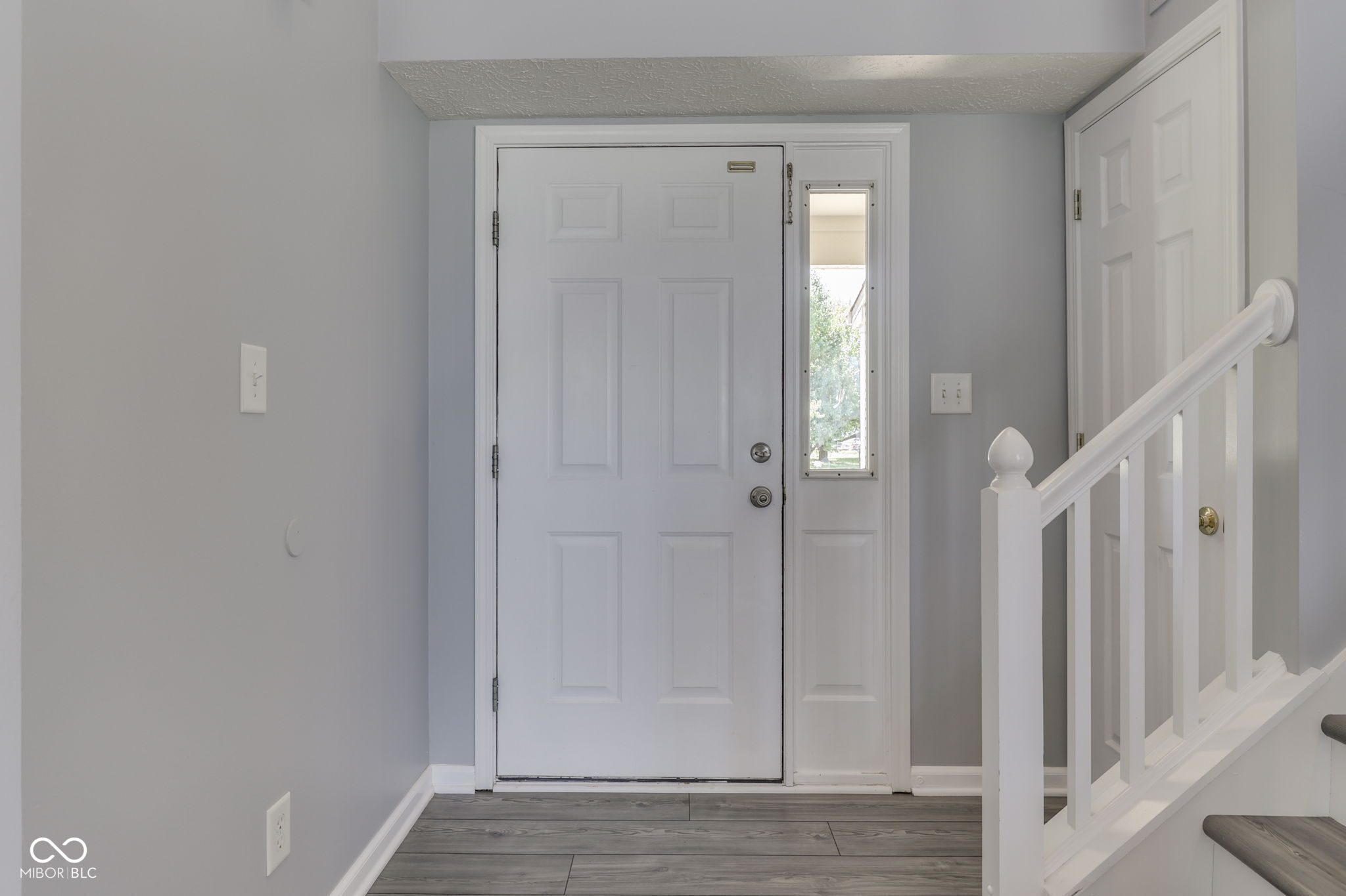 2942 Coles Creek Lane
