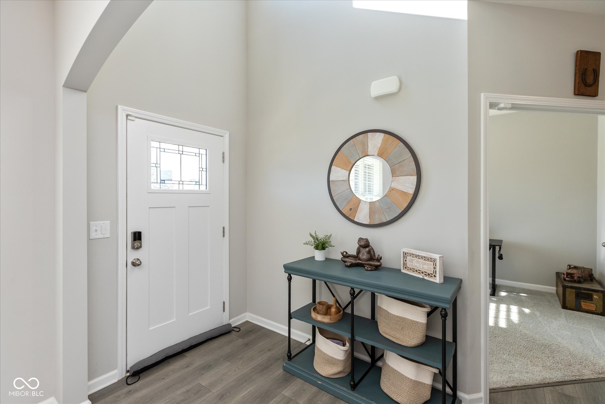 1906 Doncaster Drive