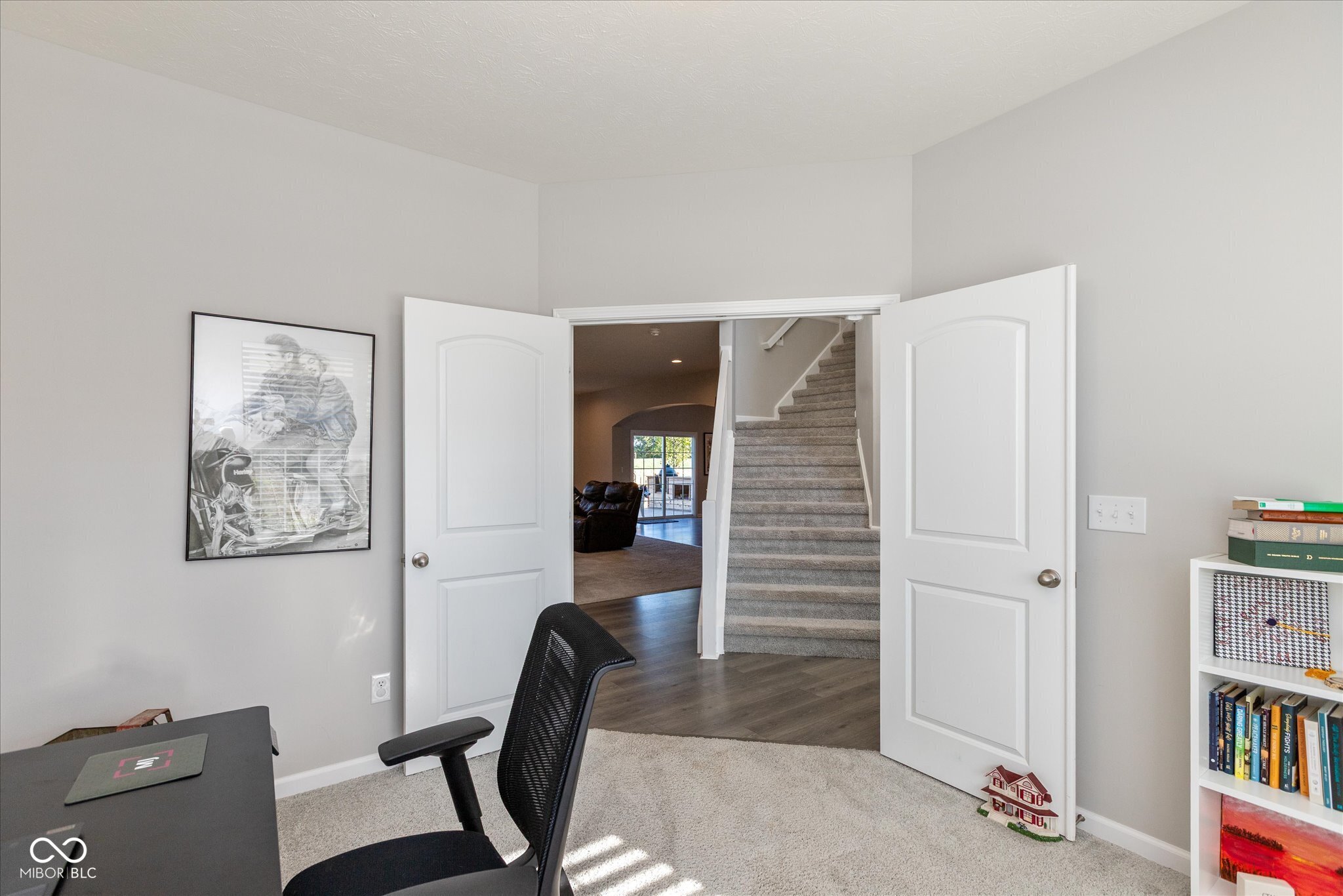 1906 Doncaster Drive