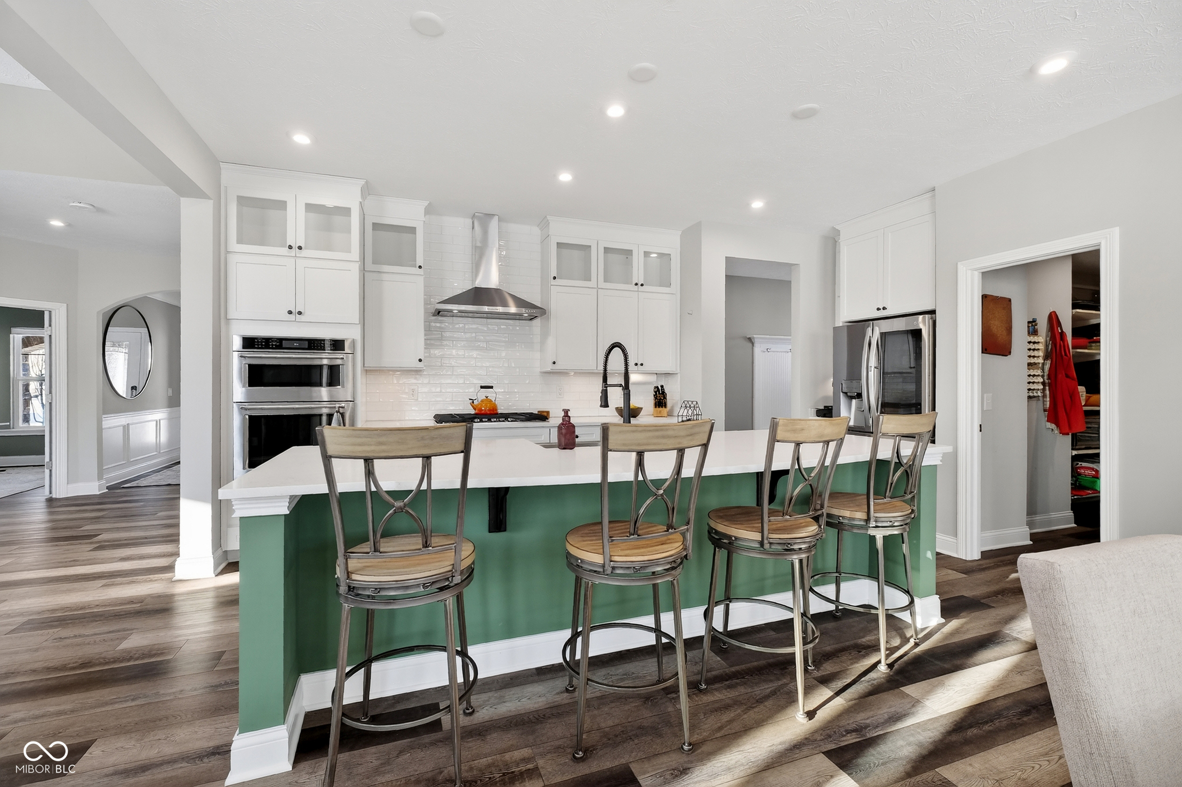 15618 Temple Wood Circle