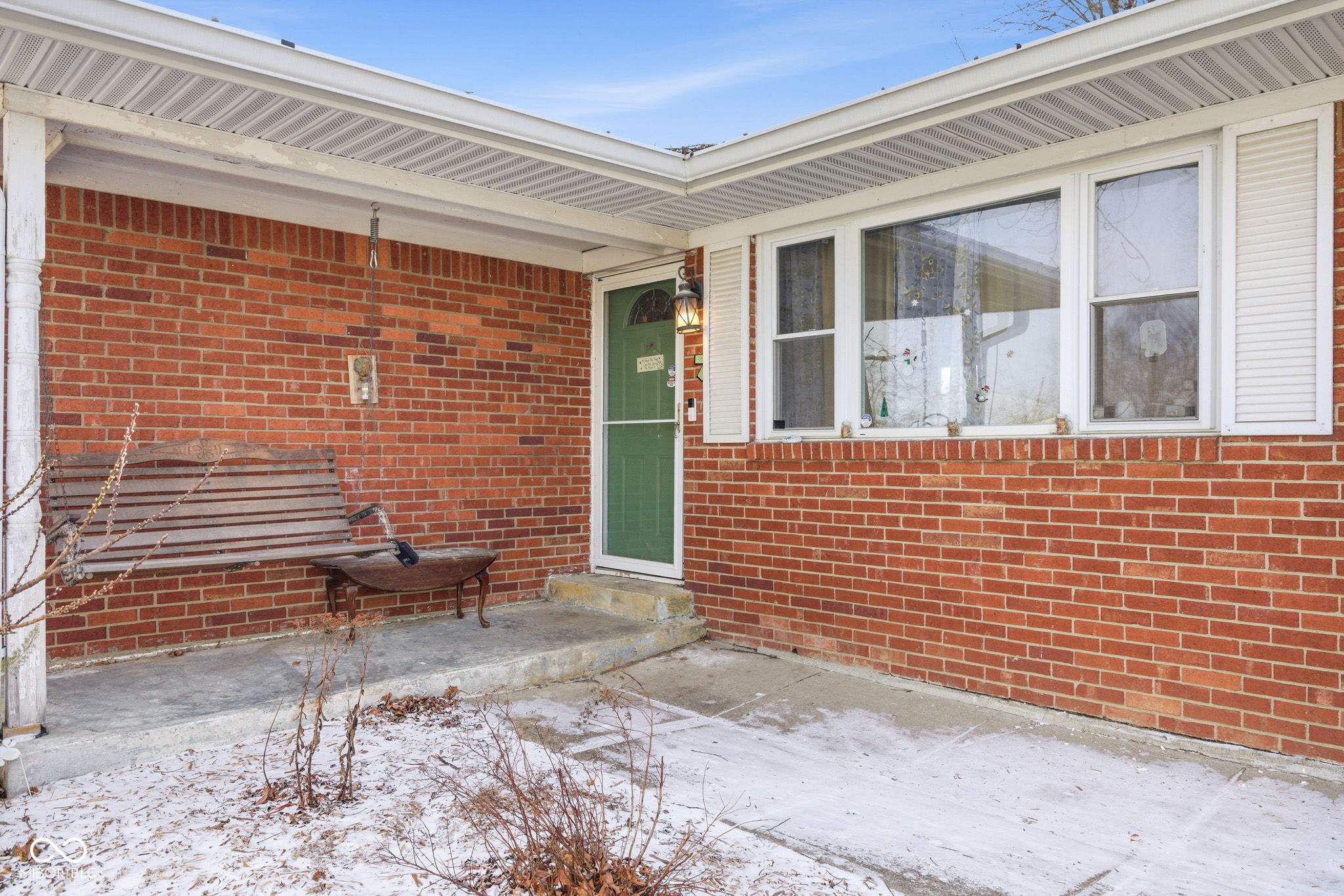 4819 W Southern Avenue