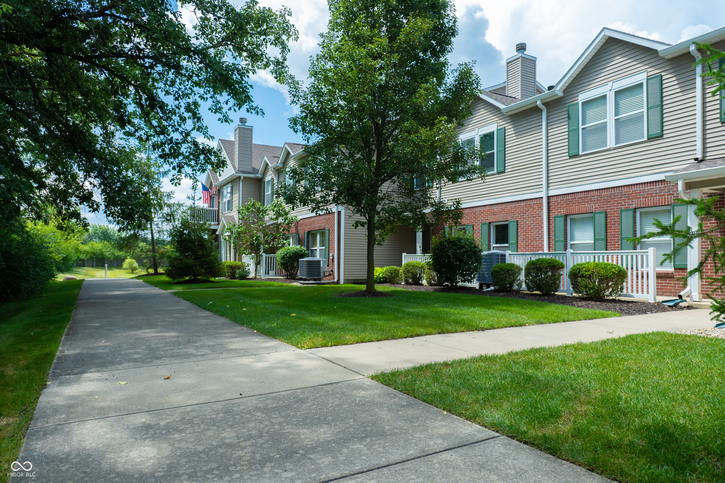 12235 Bubbling Brook Drive 900