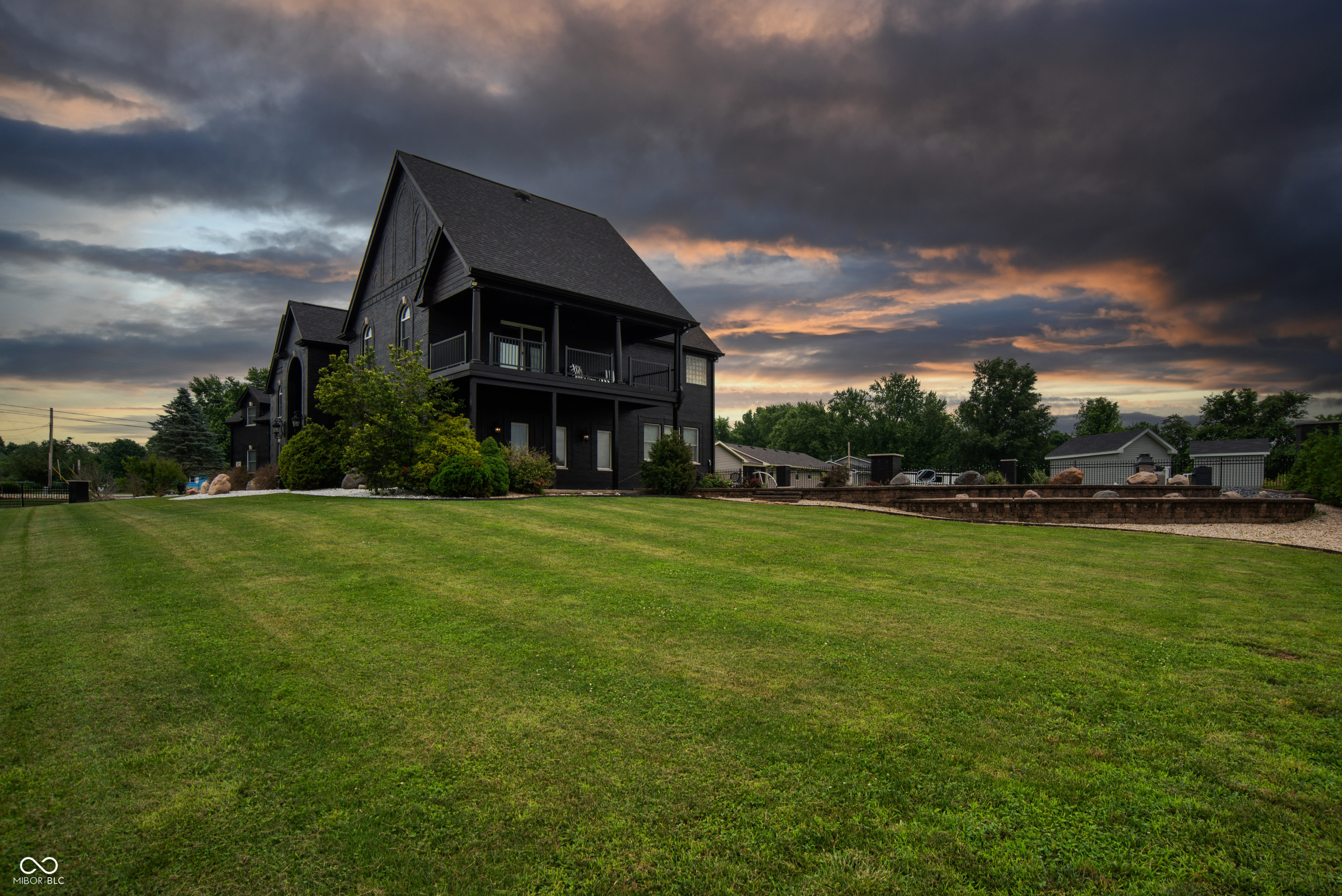 3306 Mullinix Road