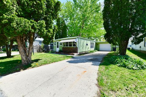 909 Independence Drive E Elwood IN 46036