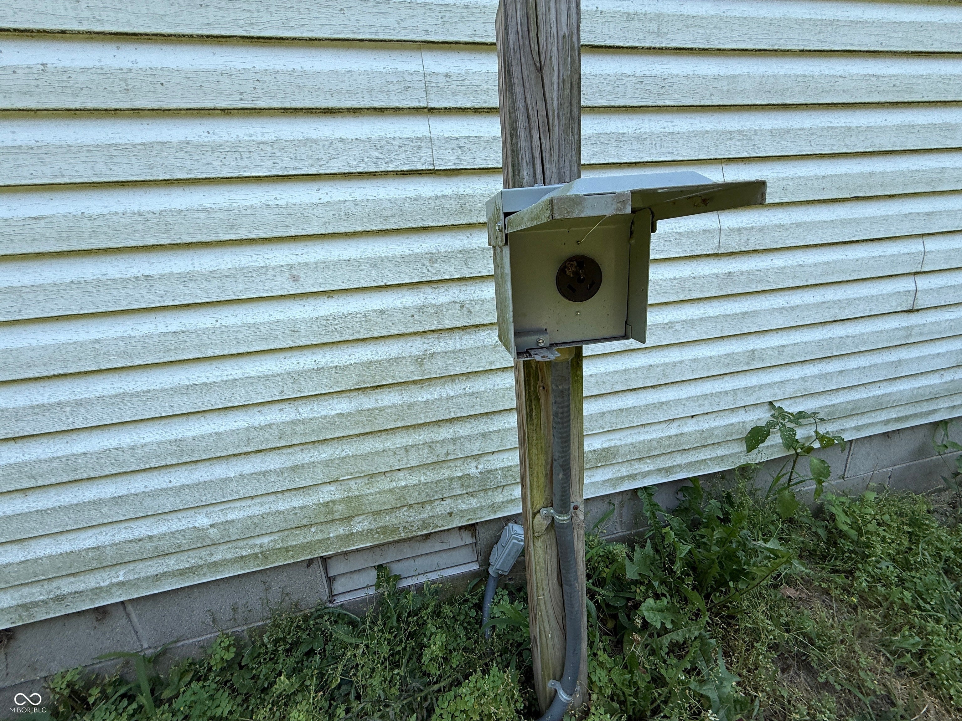 3220 W 650 S