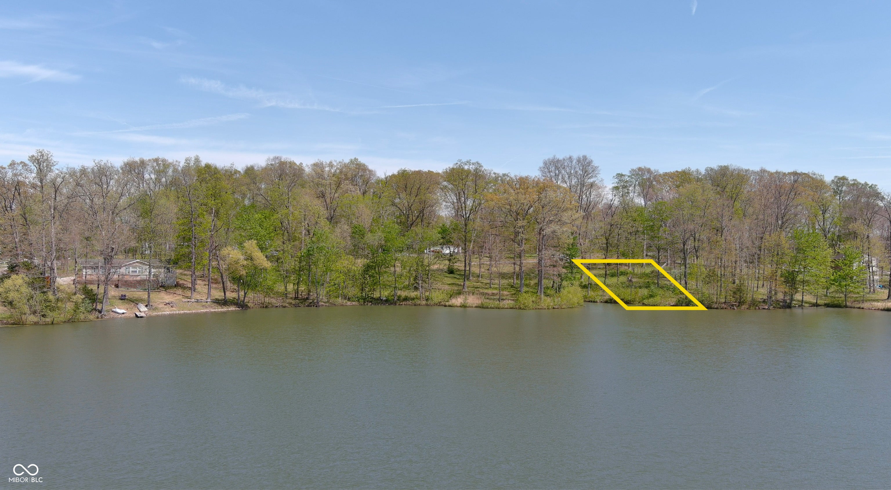 881 Country Squire Boulevard