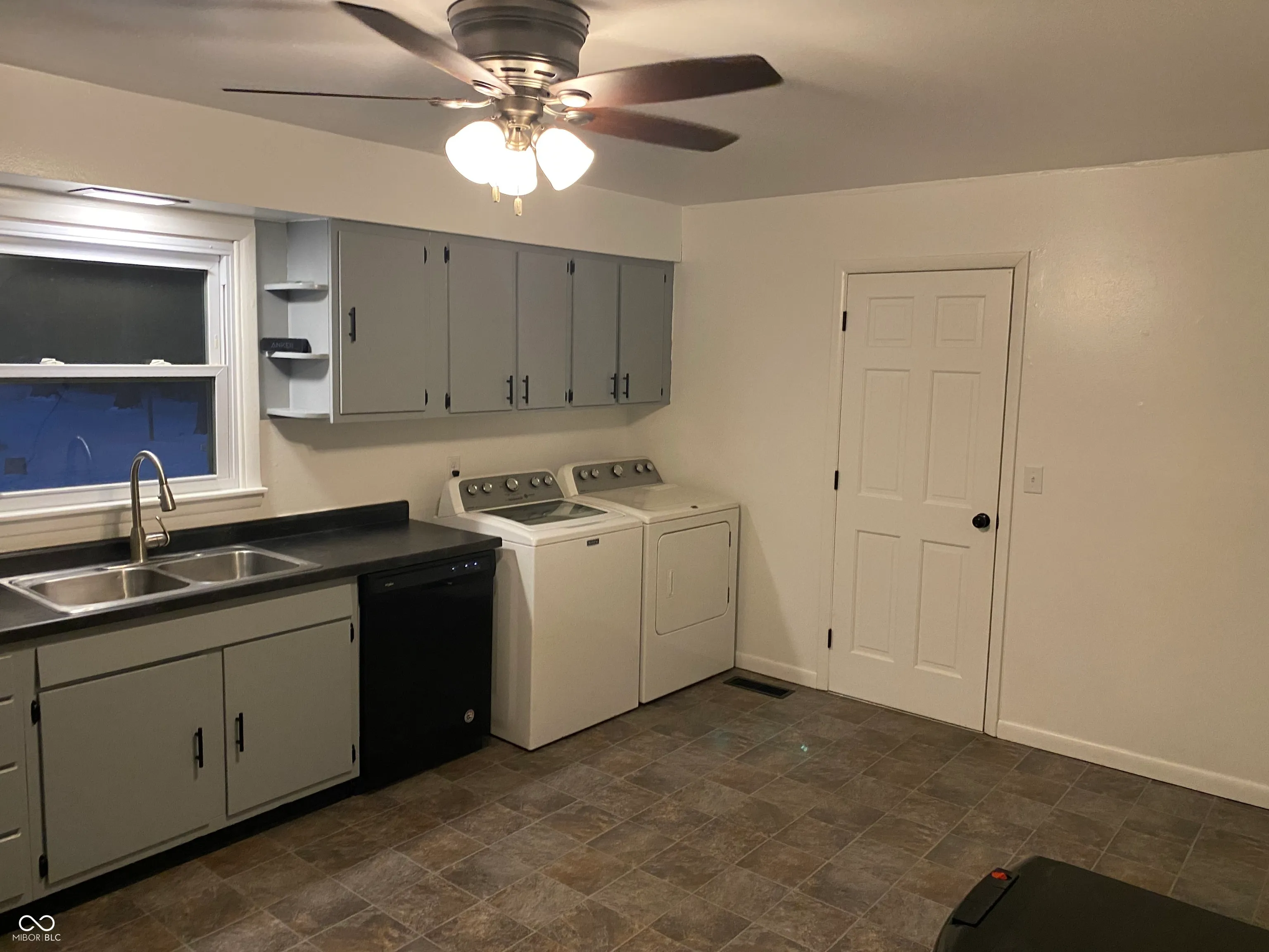 Lebanon, Indiana 46052, United States, 3 Bedrooms Bedrooms, ,1 BathroomBathrooms,Residential,Pending,5000