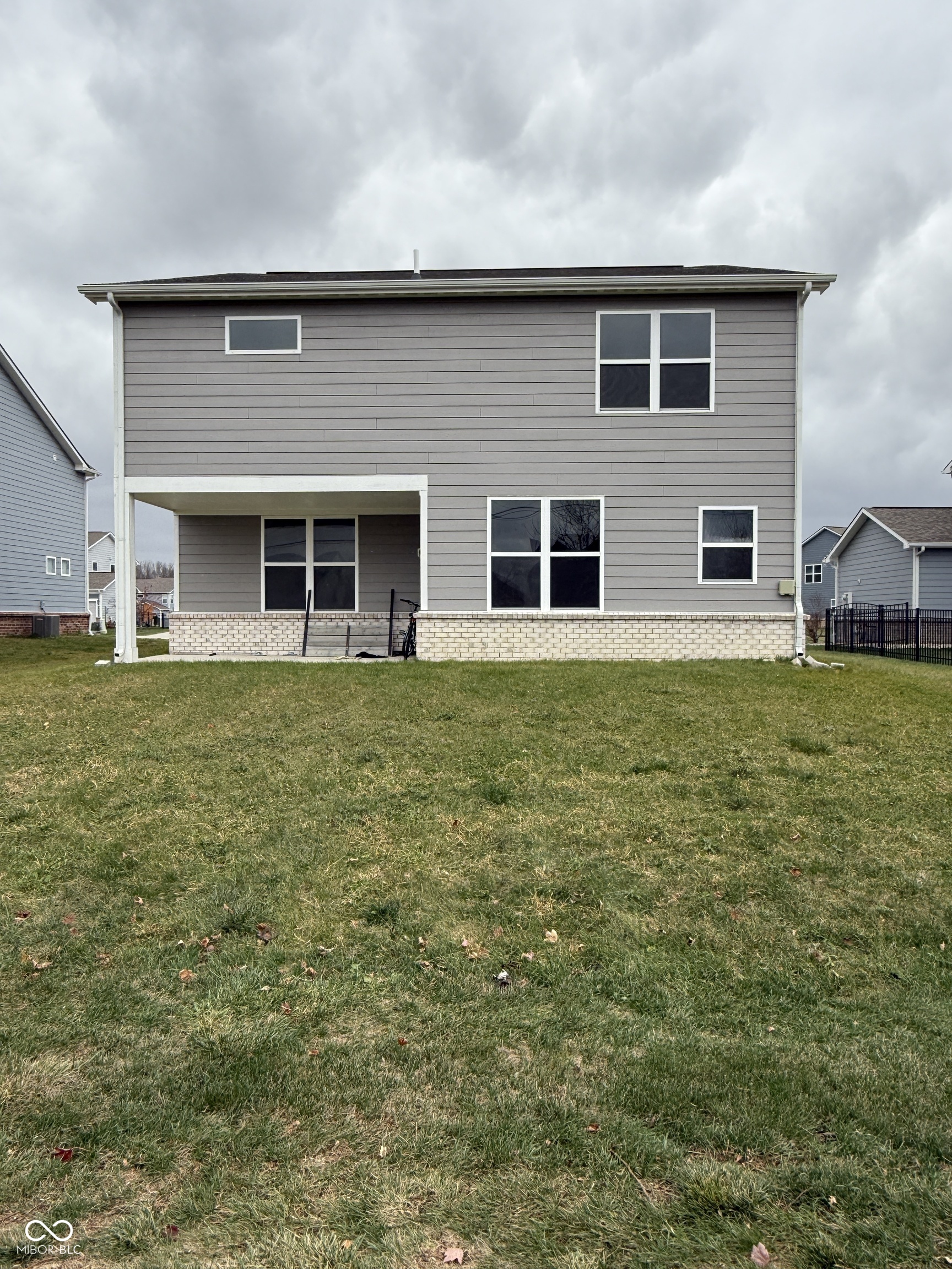 6916 Diamondleaf Way