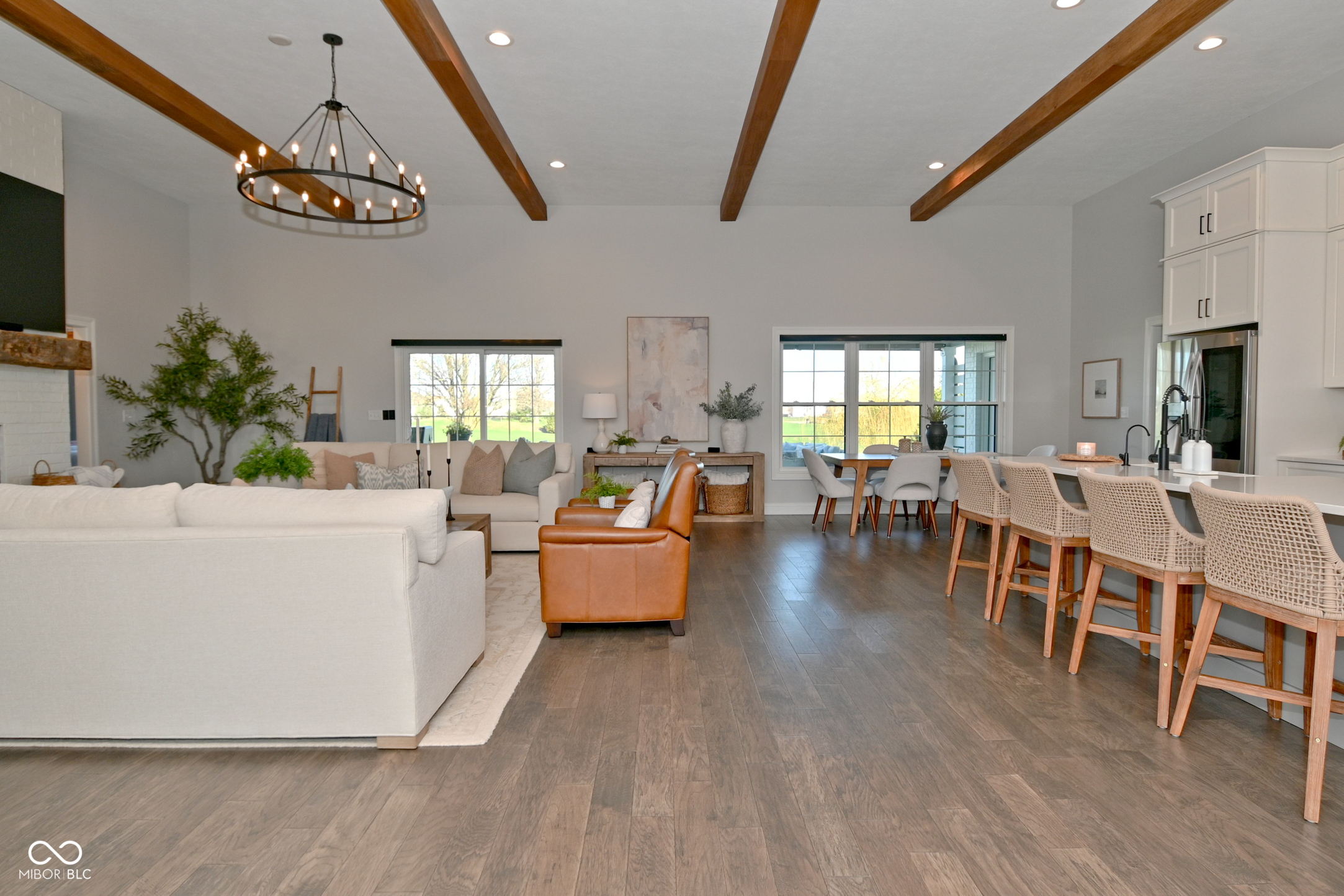 1111 Maclaren Court