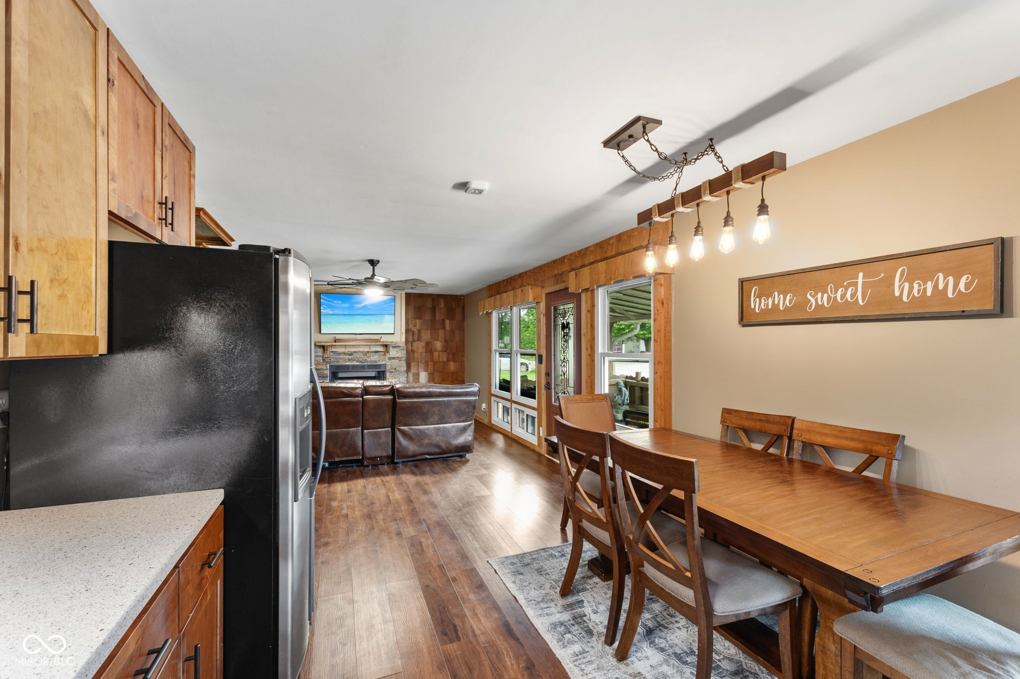 242 Hollybrook Drive