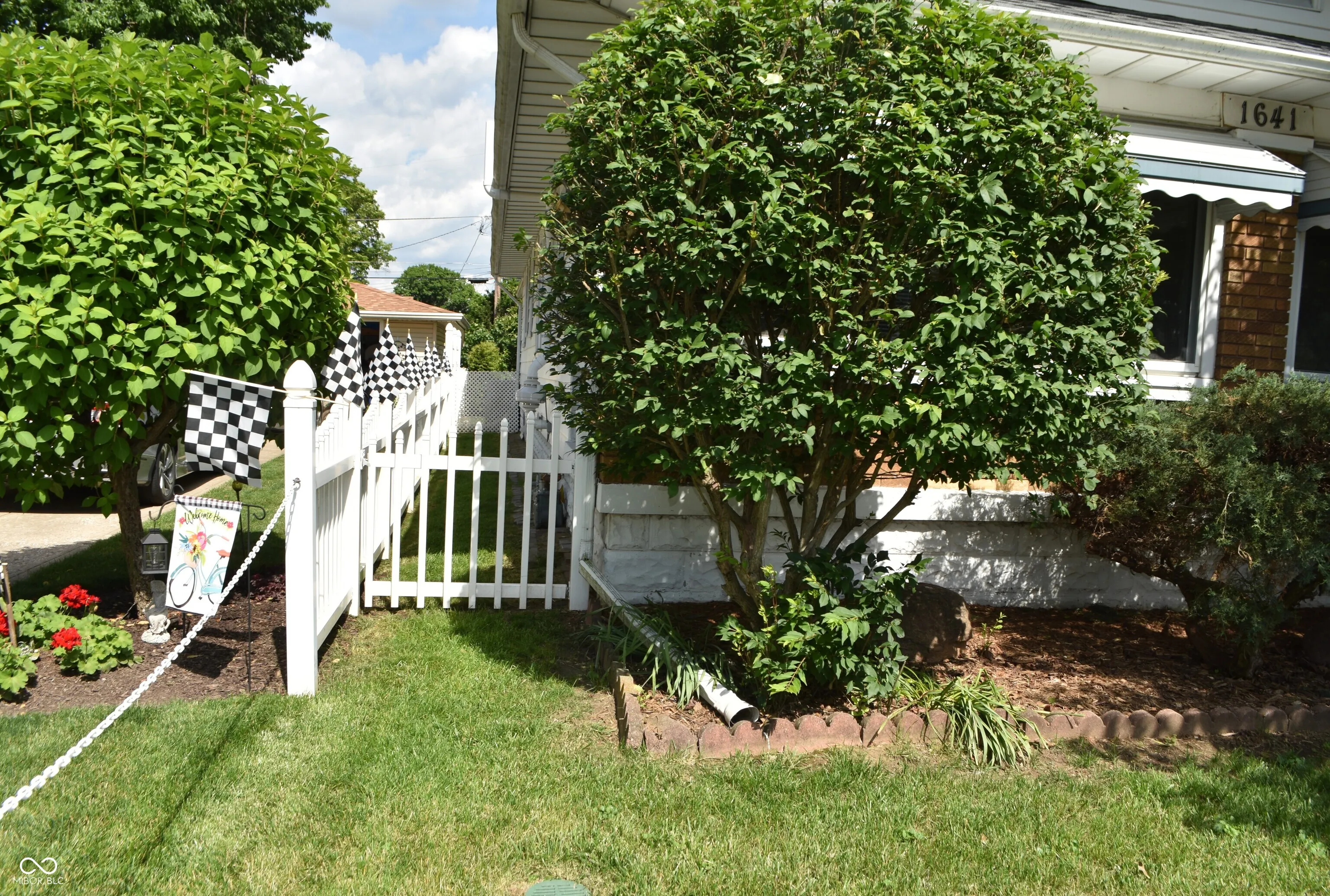 Indianapolis, Indiana 46224, United States, 2 Bedrooms Bedrooms, ,2 BathroomsBathrooms,Residential,Active,247445