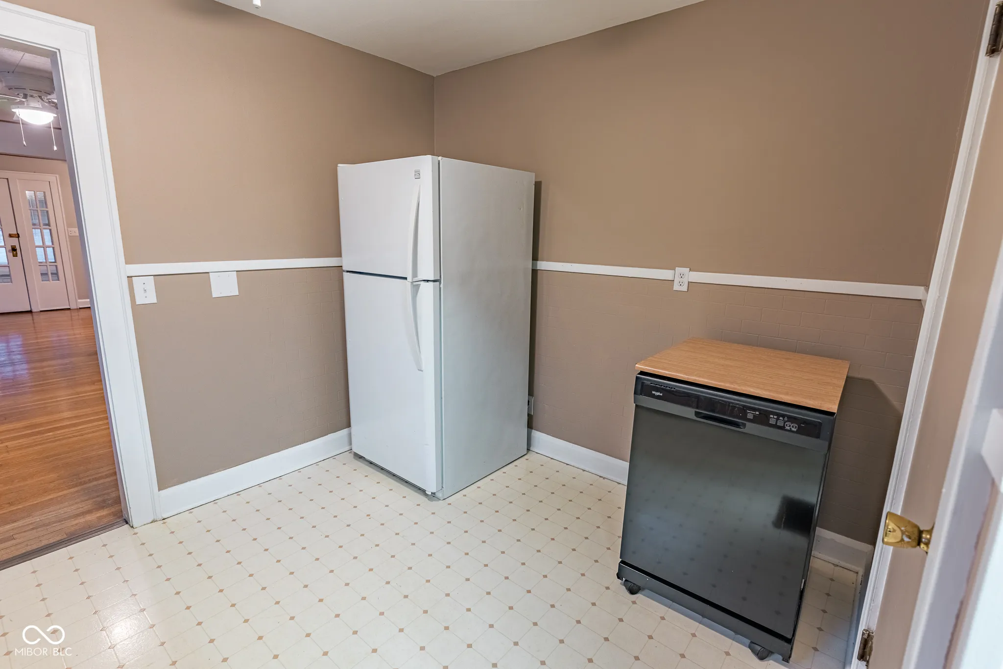 Indianapolis, Indiana 46224, United States, 2 Bedrooms Bedrooms, ,2 BathroomsBathrooms,Residential,Active,247445