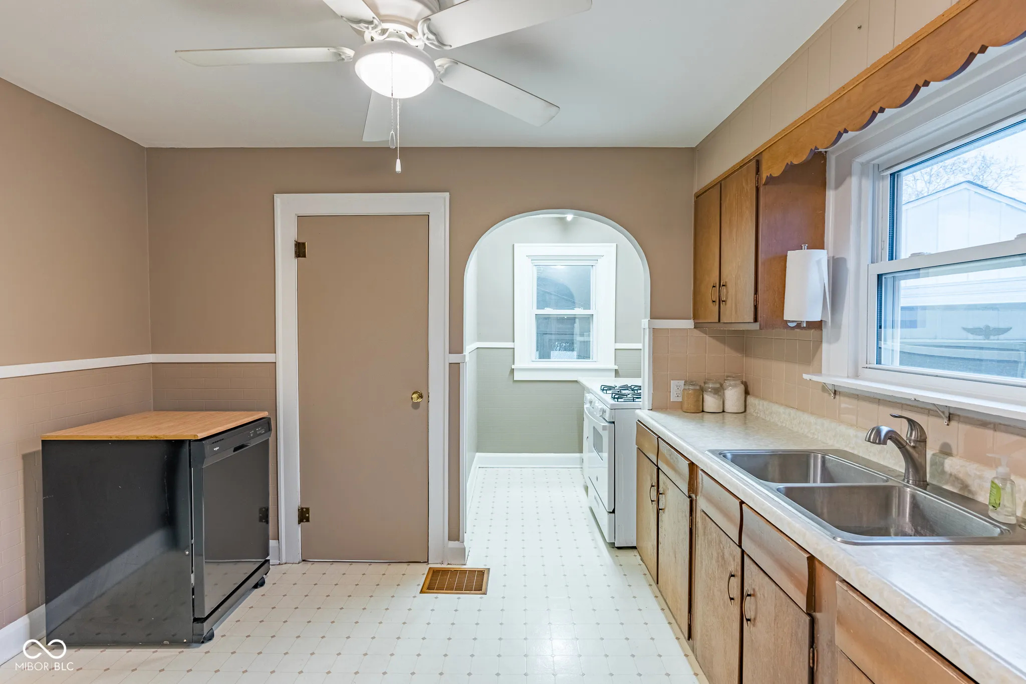 Indianapolis, Indiana 46224, United States, 2 Bedrooms Bedrooms, ,2 BathroomsBathrooms,Residential,Active,247445