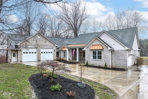 249 E Woodfield Lane Mooresville IN 46158