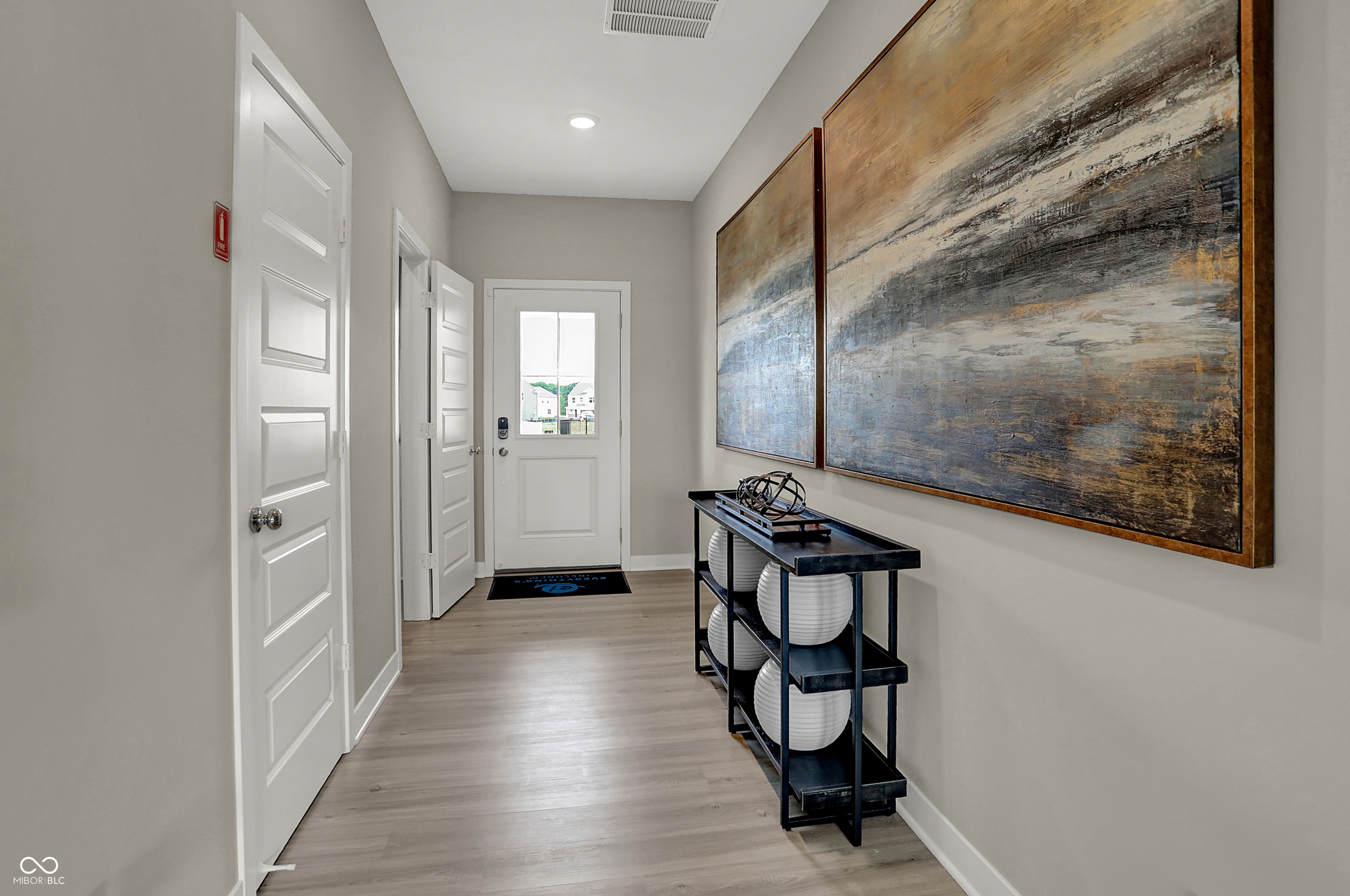 3733 Cantebury Drive