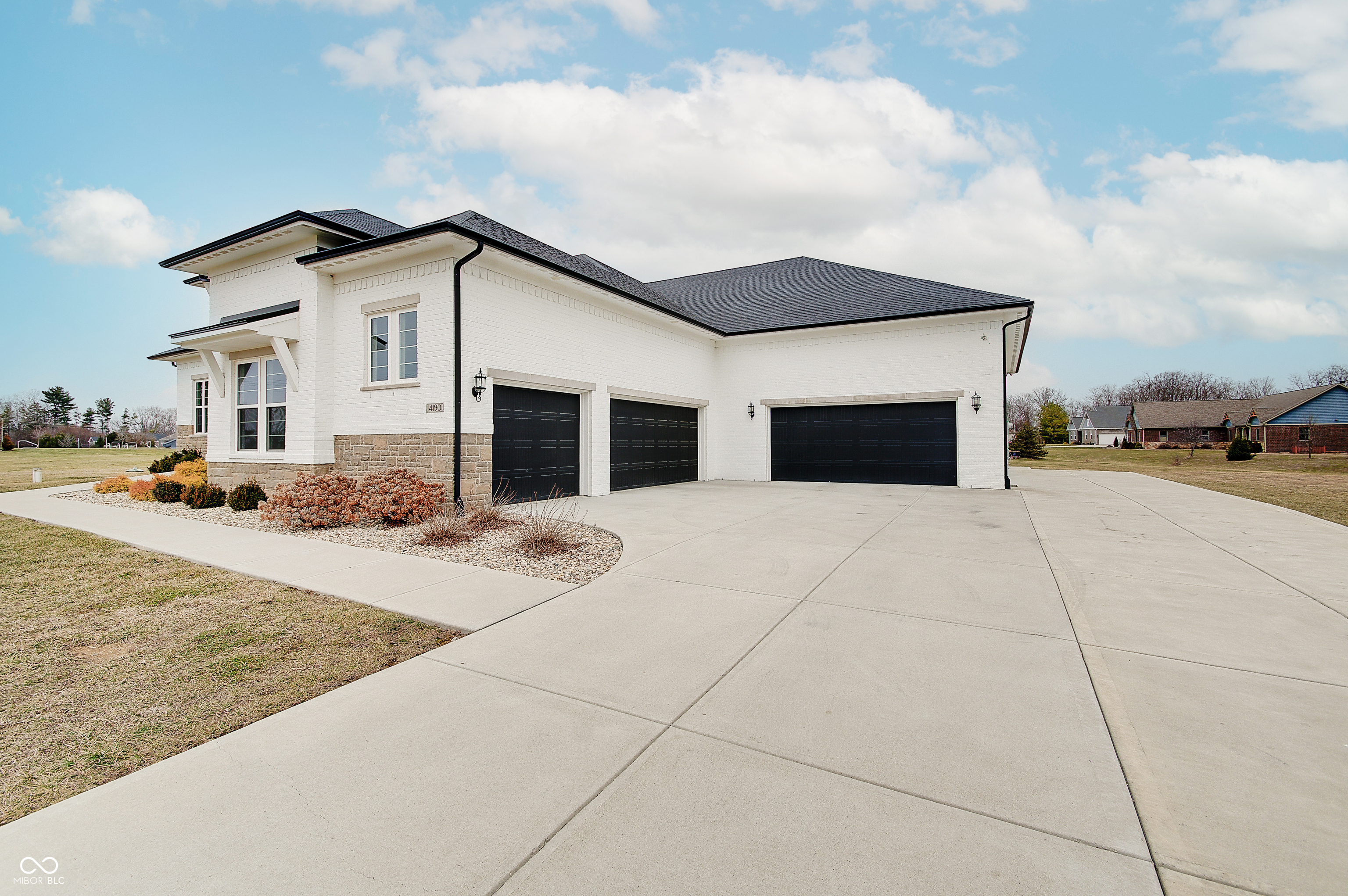 4190 E County Road 100 S