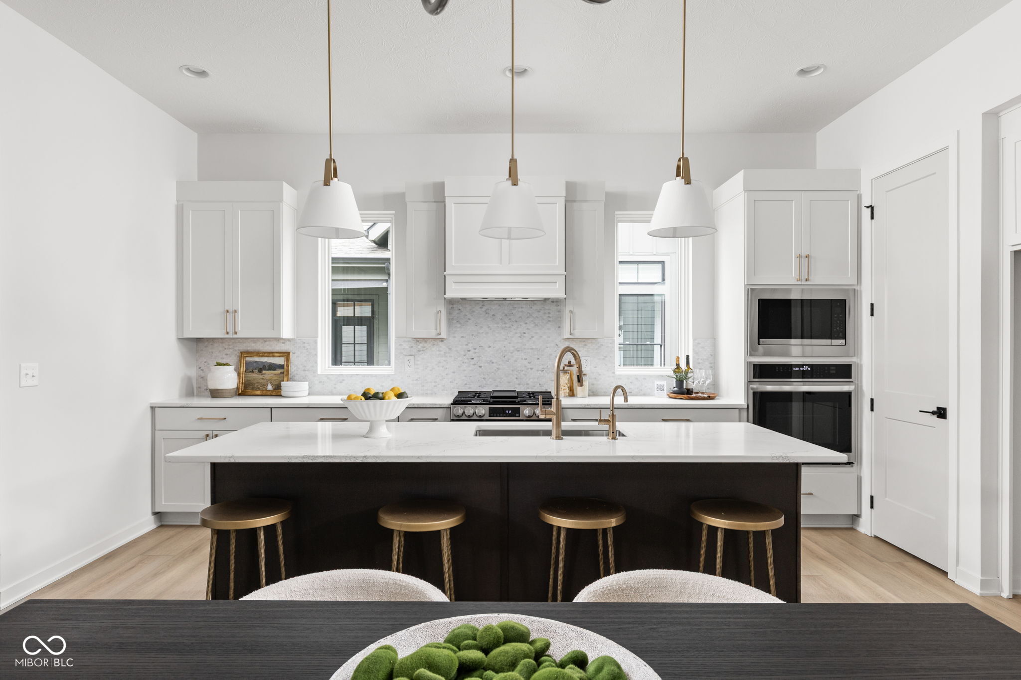 17342 Newton Main Street