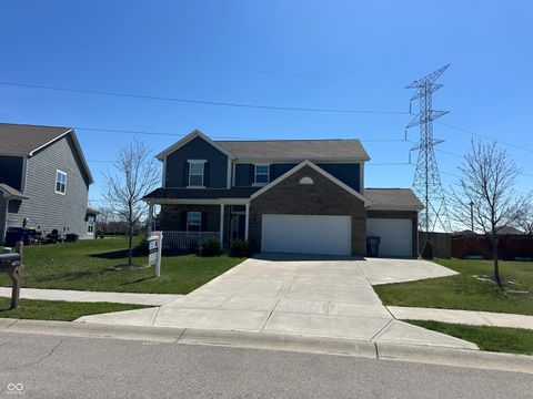 Photo of 6873 W Cedarwood Circle, McCordsville, IN 46055 (MLS # 22082485)