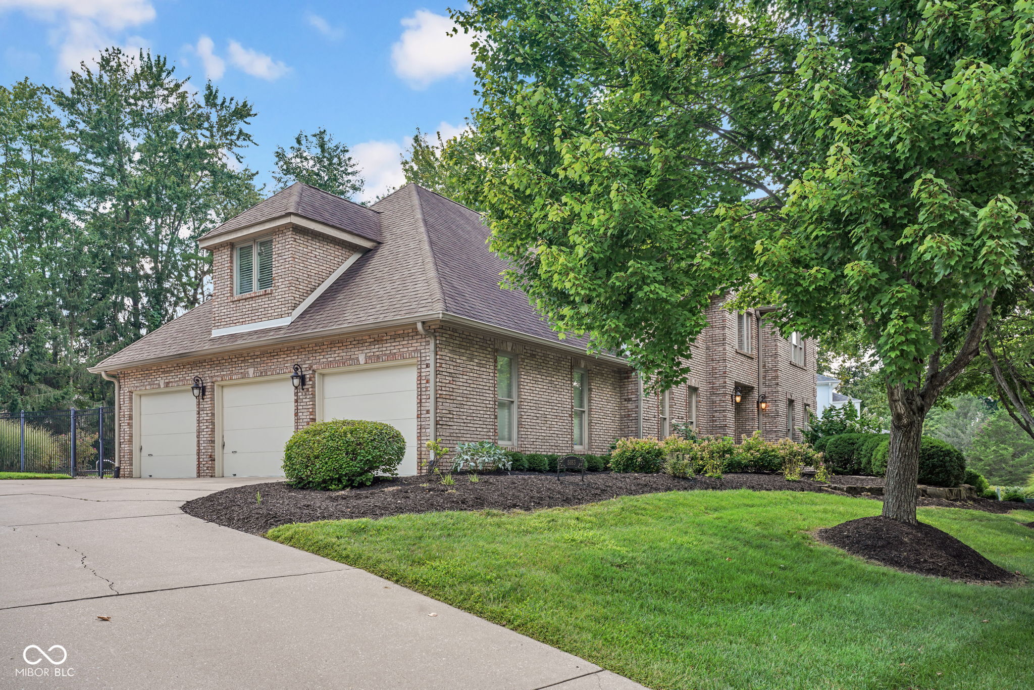 5183 Northwood Drive