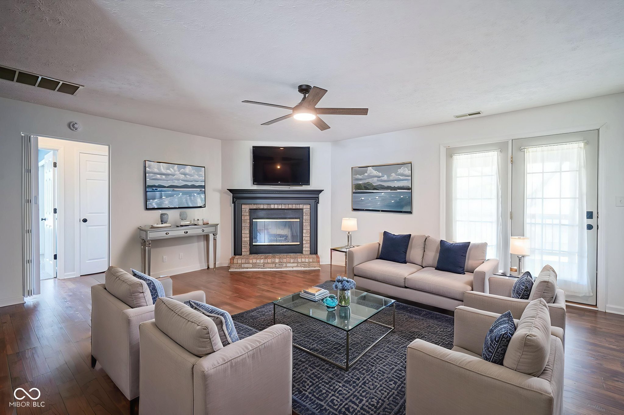 2789 Lucas Drive