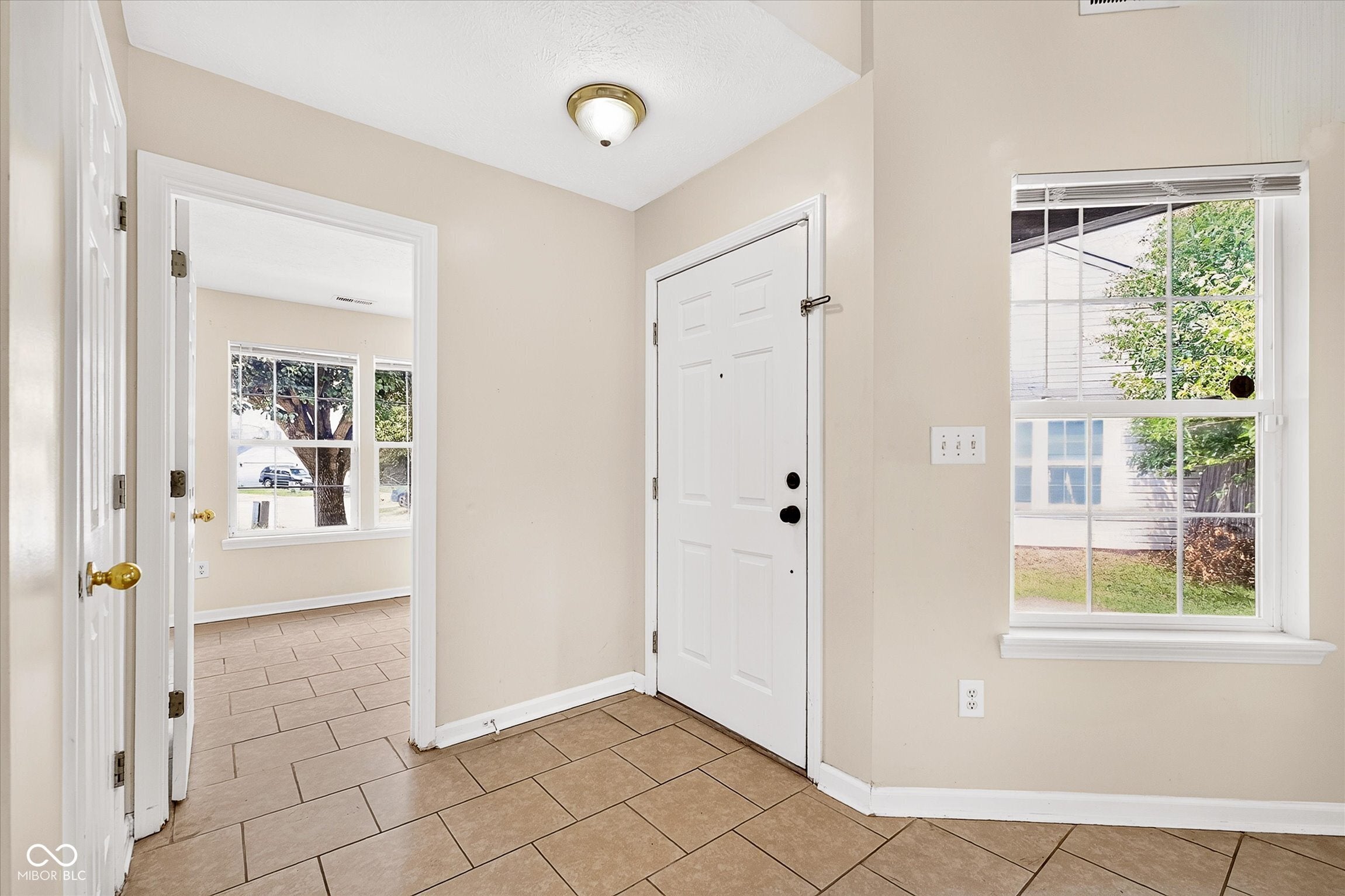 10960 Bellflower Court