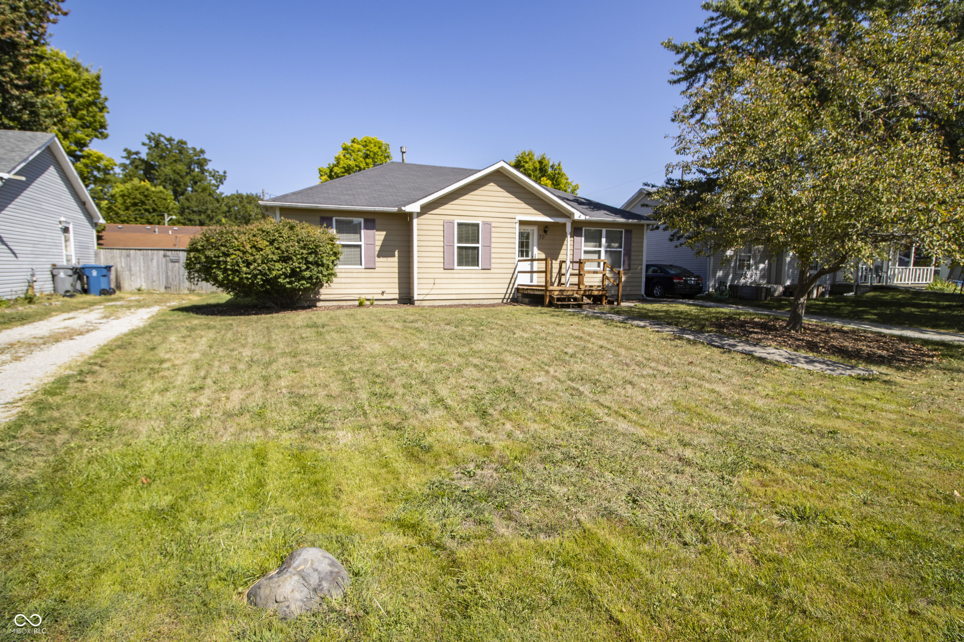 70 W Armitage Street