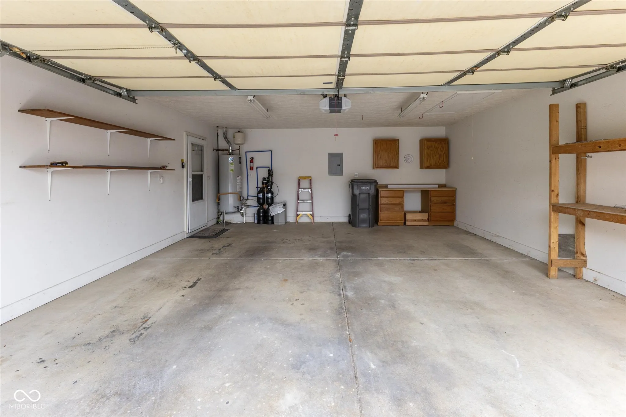 Indianapolis, Indiana 46227, United States, 2 Bedrooms Bedrooms, ,3 BathroomsBathrooms,Residential,Active,177640